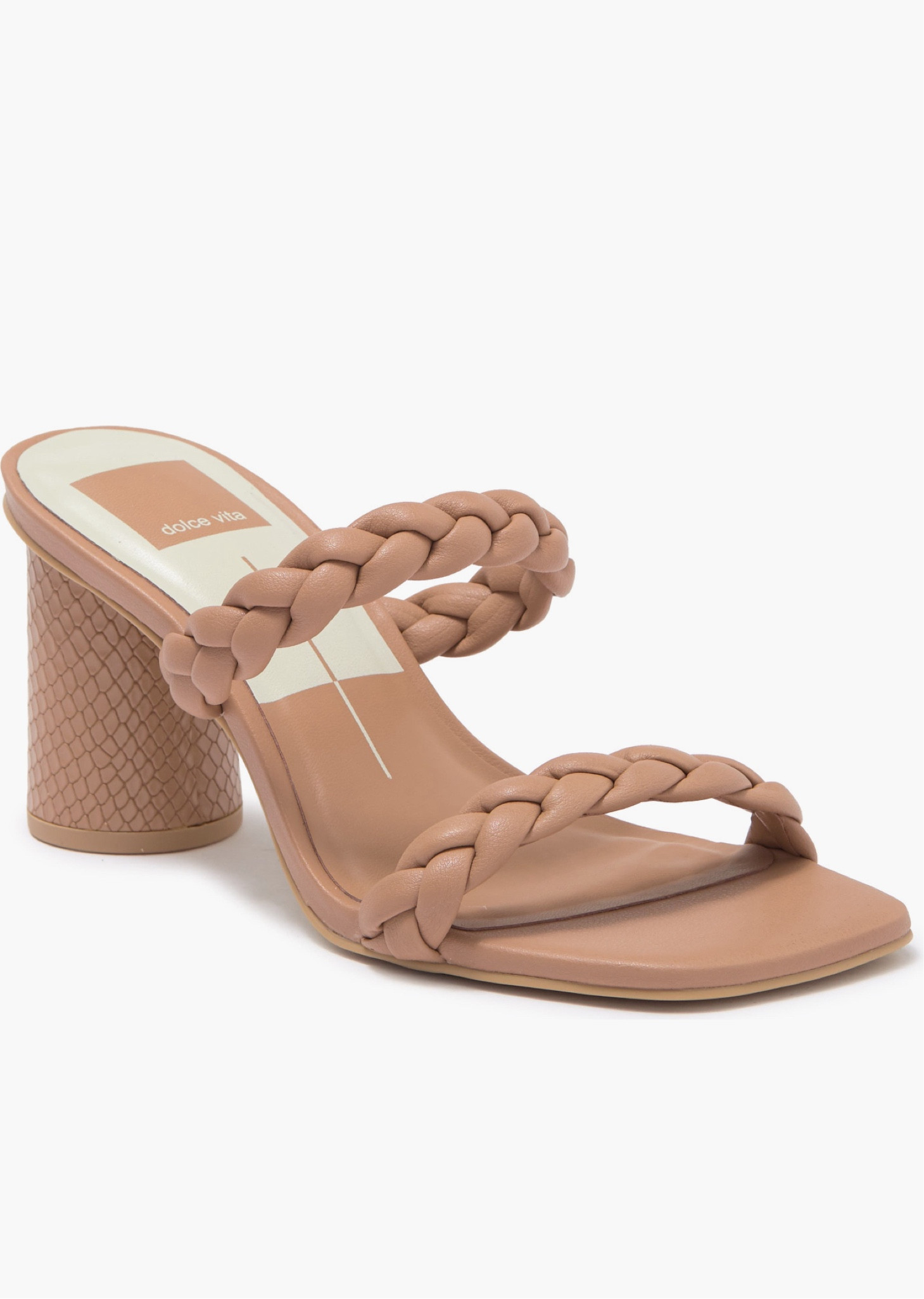 Seriously the MOST comfortable heel! Runs TTS 

#LTKSaleAlert #LTKShoeCrush #LTKStyleTip