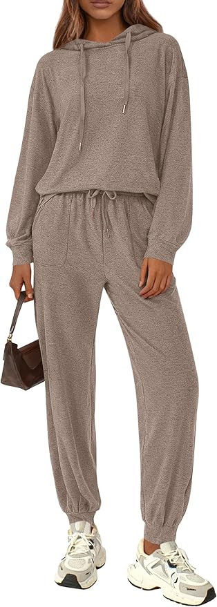PRETTYGARDEN Women's 2 Piece Lounge Sets Fall Clothes Hoodies Sweatshirt Joggers Sweatpants Sweat... | Amazon (US)