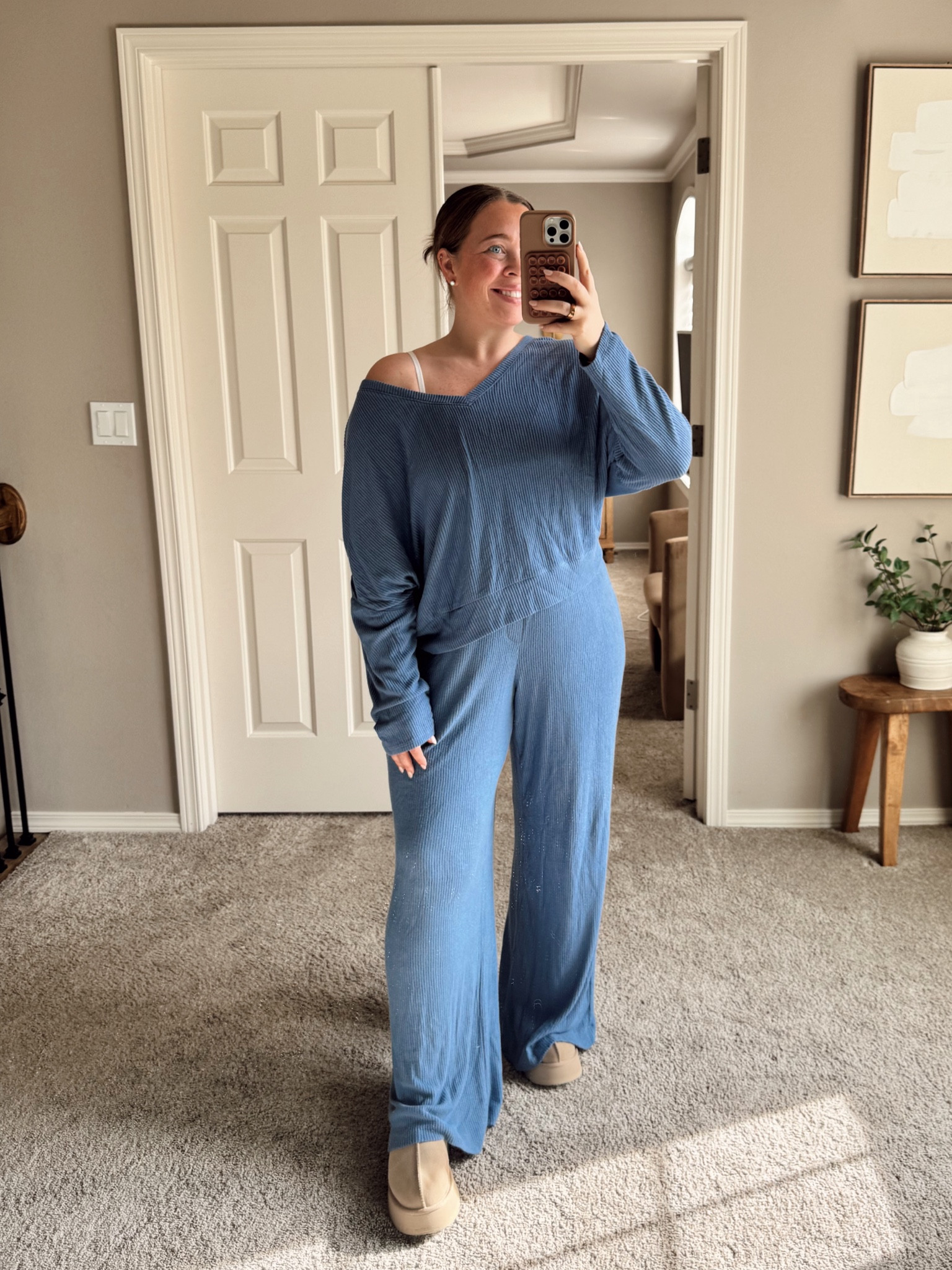 Favorite cozy $50 lounge set. Back in stock in new colors at target 💙🤭

#LTKMostLoved #LTKFindsUnder50 #LTKMidsize