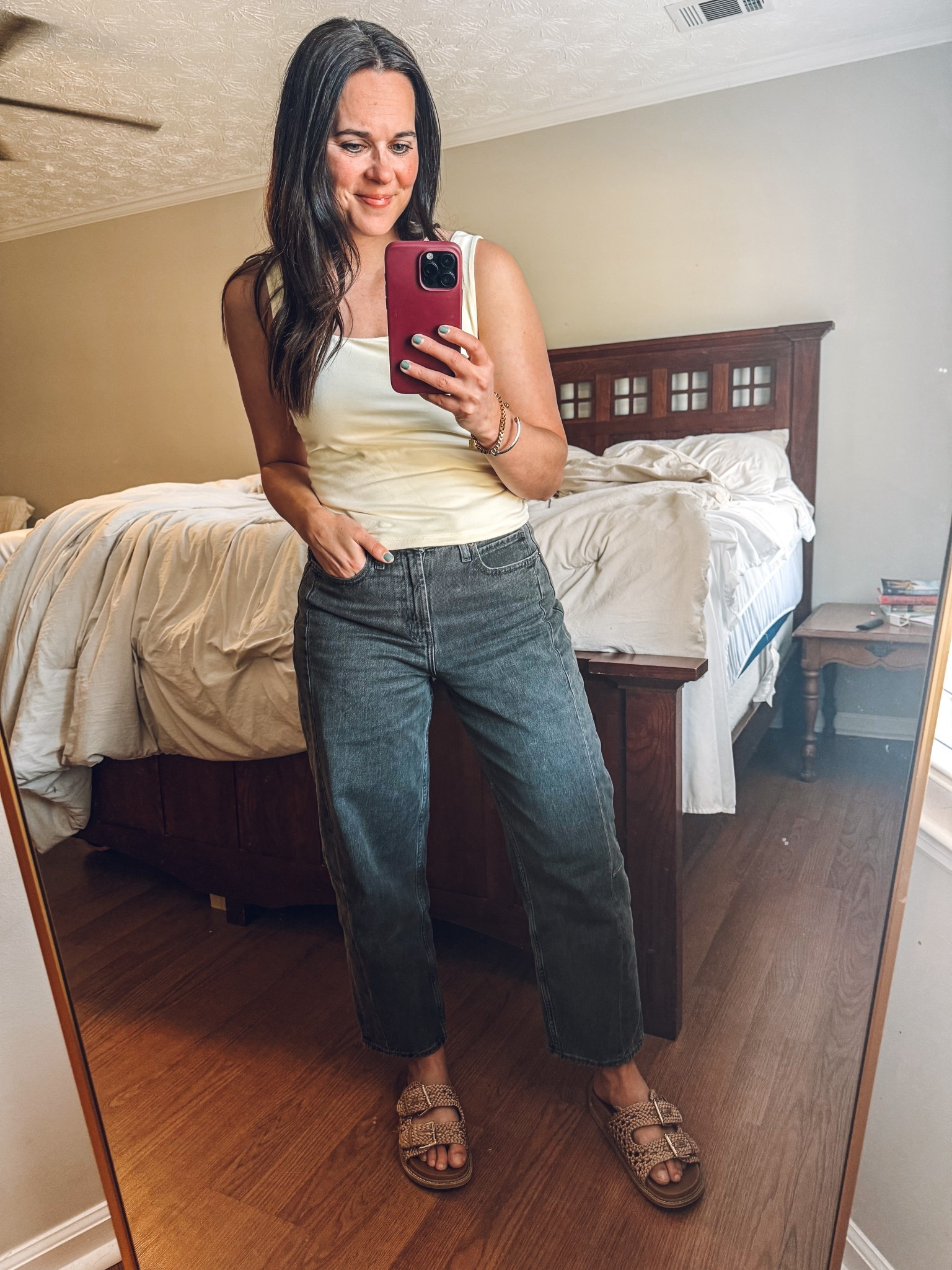 Barrel jeans and tank are both 50% Off!! 

Jeans - fit tts
Tank - wearing a M

#LTKootd #LTKSeasonal