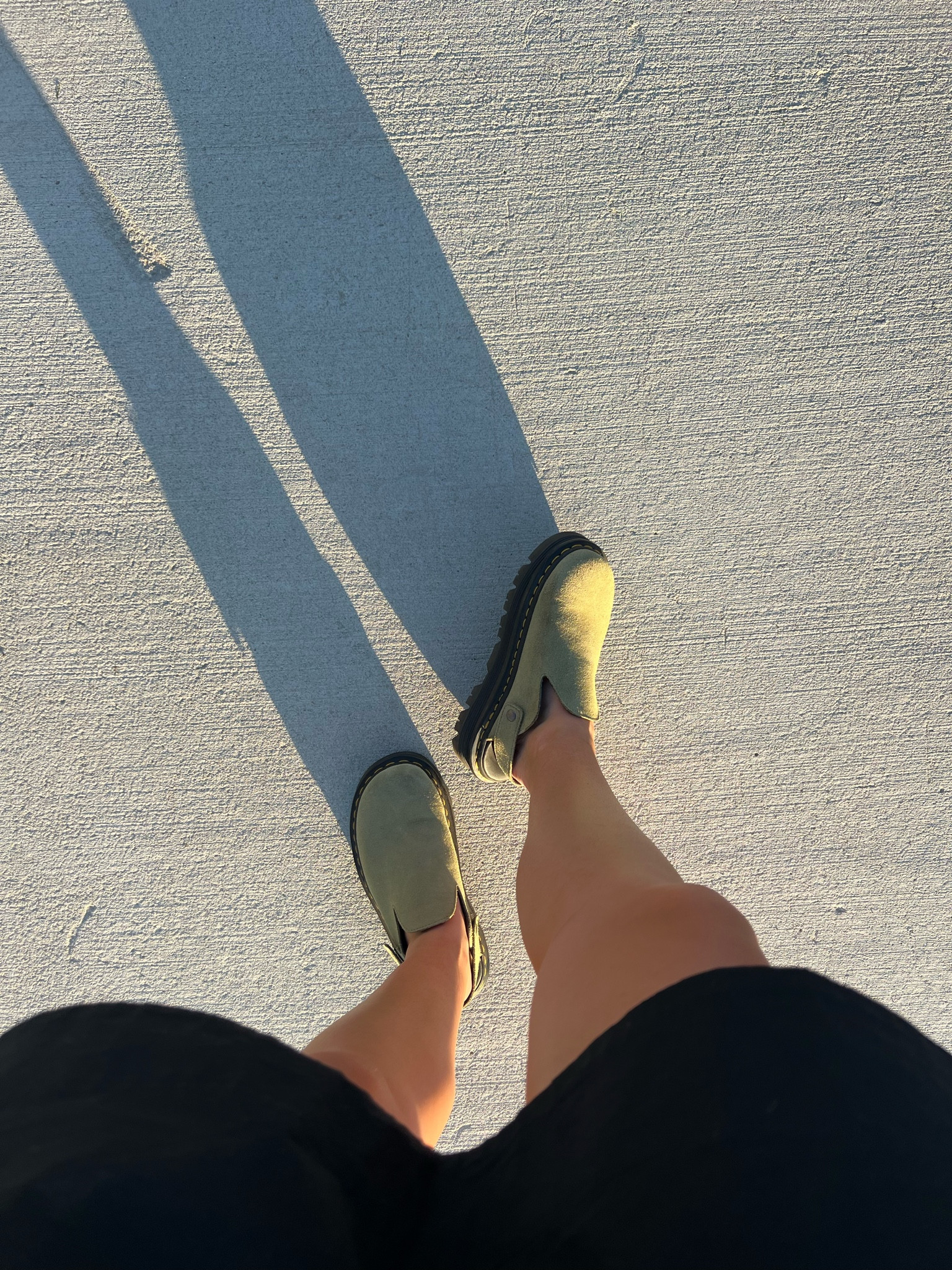 Dr. Martens are the comfiest teacher shoes ever you cannot go wrong!! 

#LTKShoeCrush #LTKStyleTip #LTKWorkwear