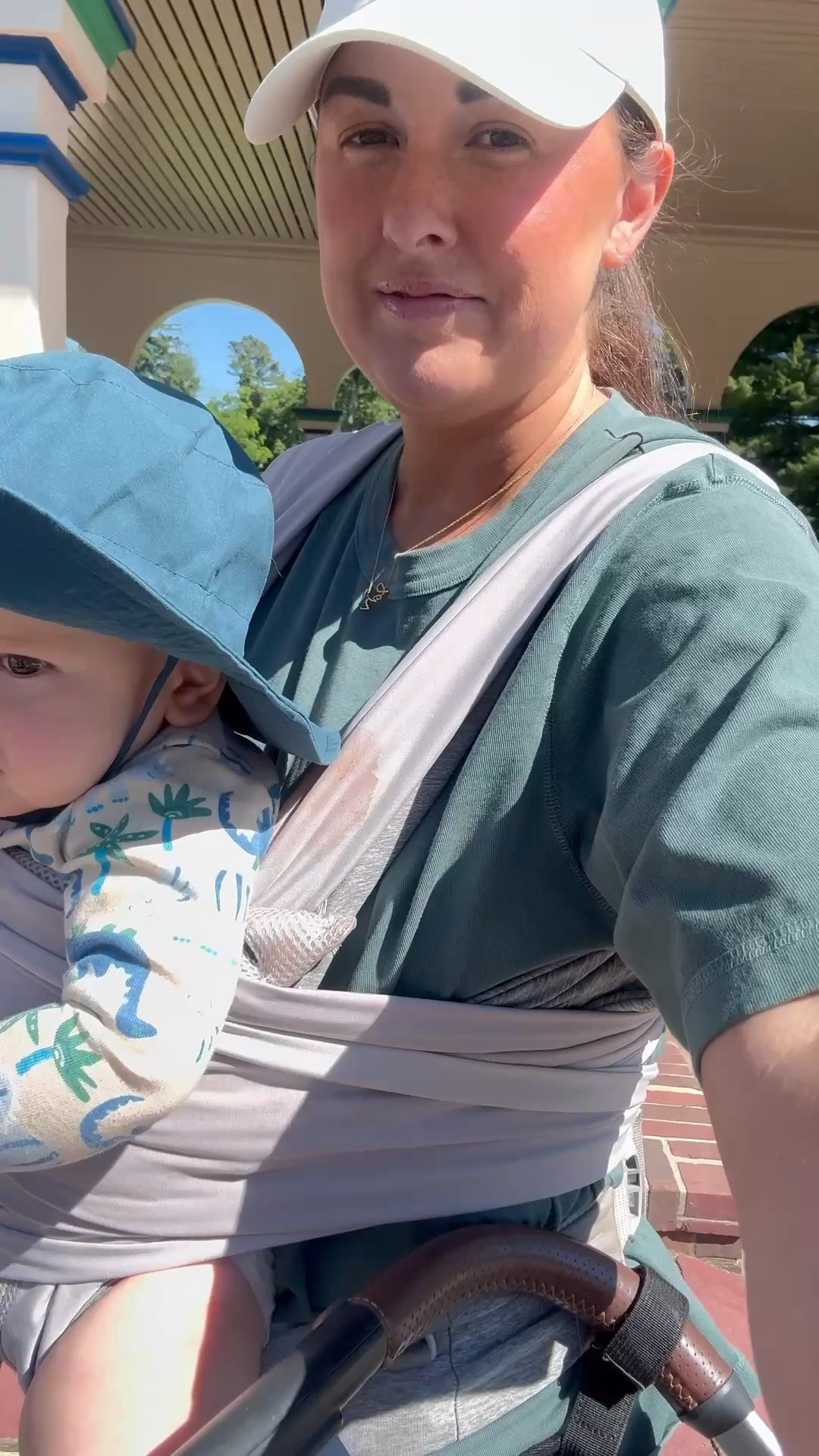 Men’s oversized tee- so comfy! And baby sun hat!

#LTKmomlife #LTKBaby #LTKdayinmylife