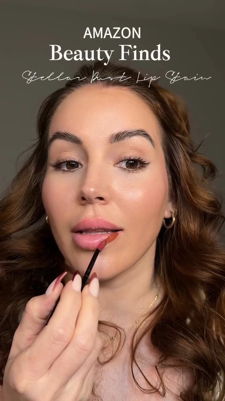 My favorite beauty find of the week are these dust lip stains 👄 literally obsessed with every color

  #dustlipstain #lipstain #amazonbeautyfinds #makeuplover #beautyfinds

#LTKBeauty #LTKgrwm #LTKSaleAlert