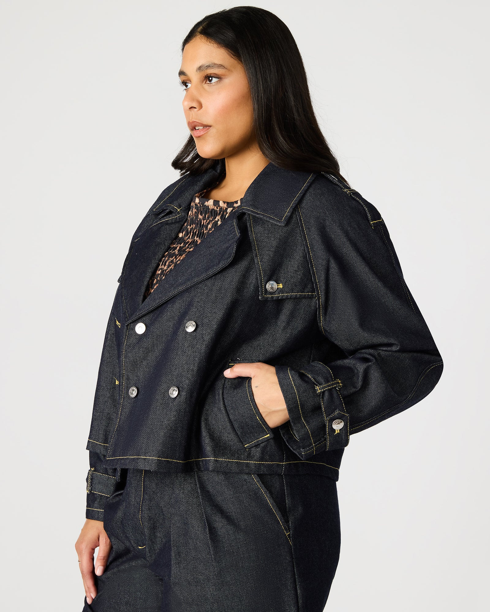 SIRUS Indigo Women's Cropped Denim Trench Coat | Steve Madden (US)