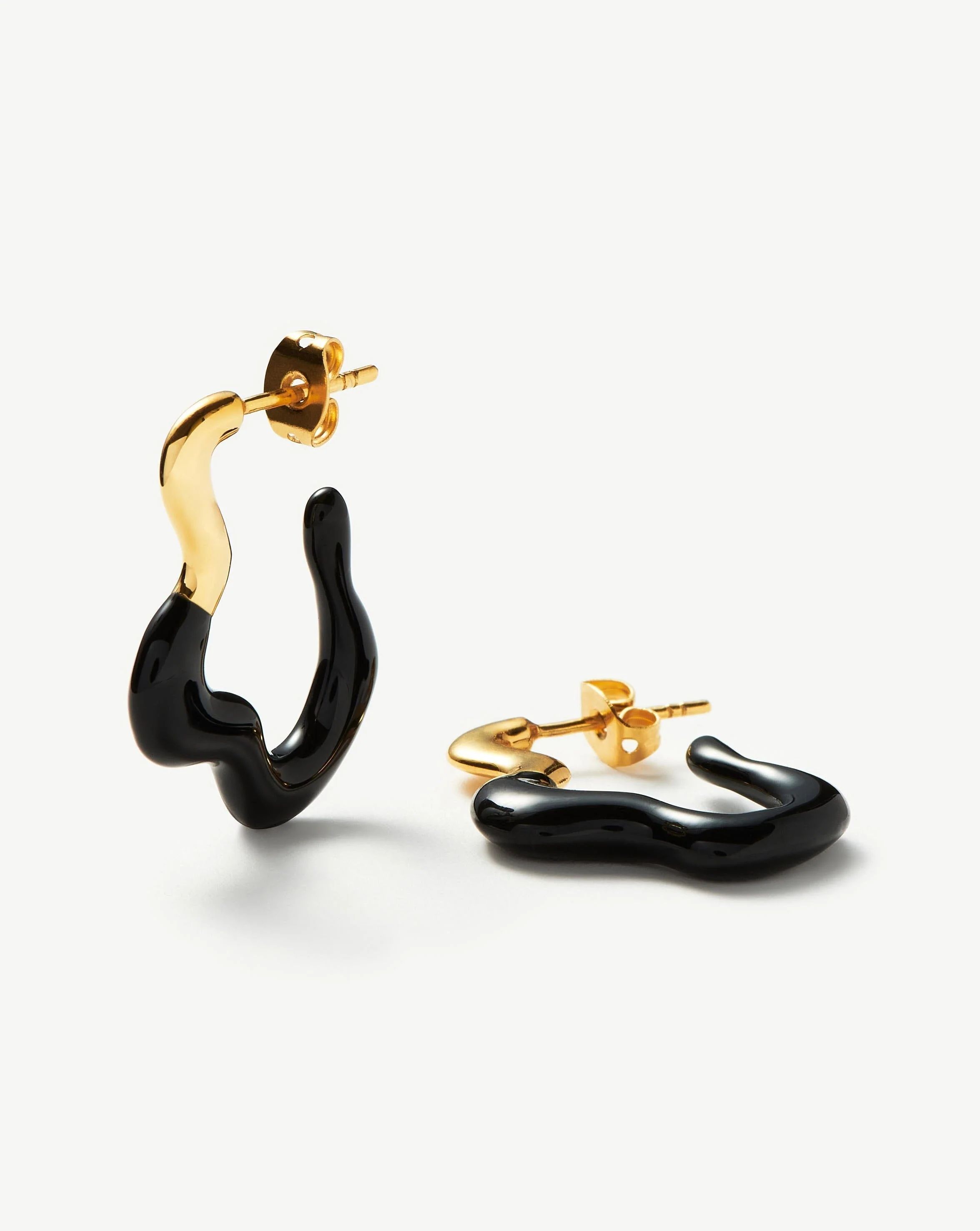 Squiggle Wavy Two Tone Enamel Hoop Earrings | 18ct Gold Plated/Black | Missoma