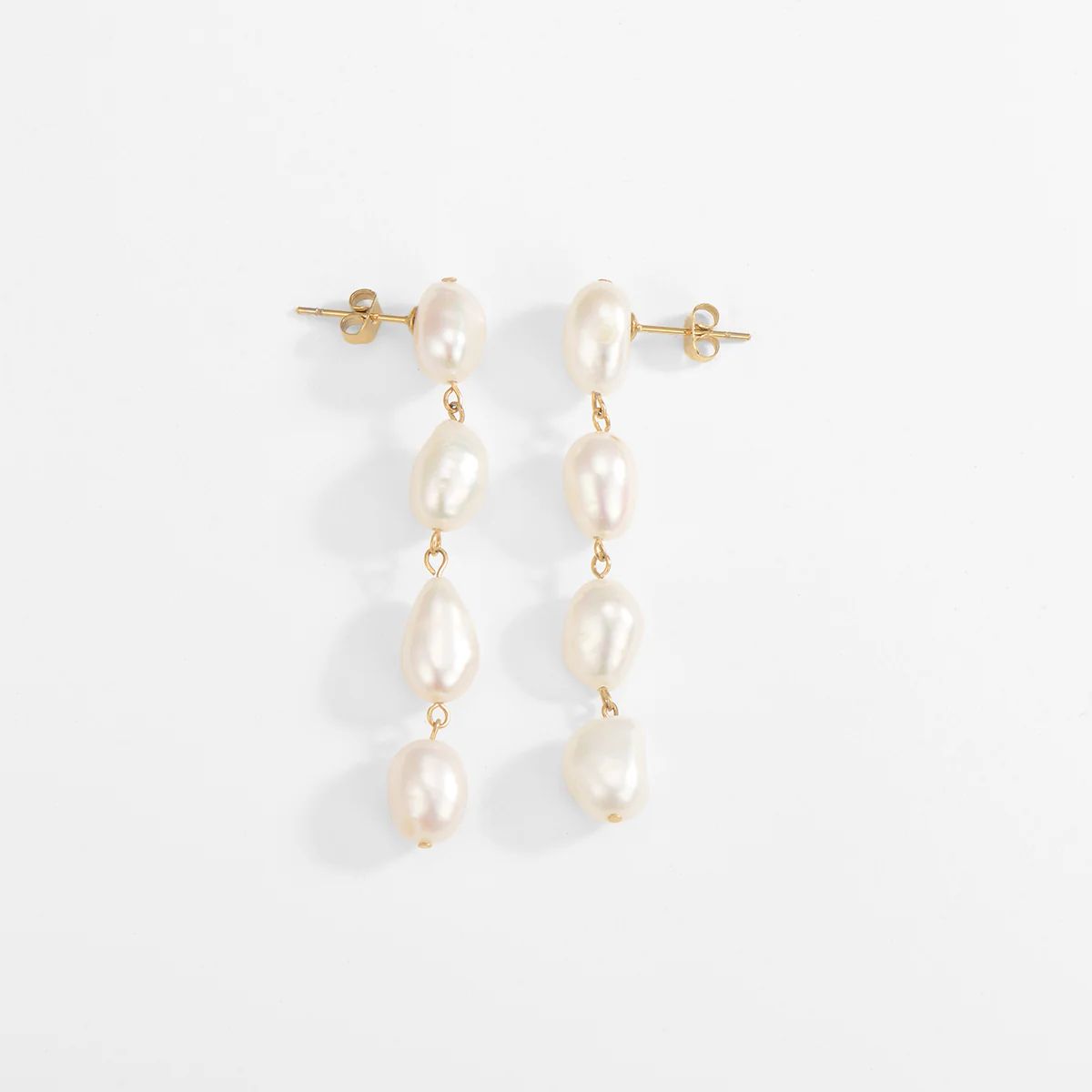 Trena Pearl Droplet Earrings | Victoria Emerson