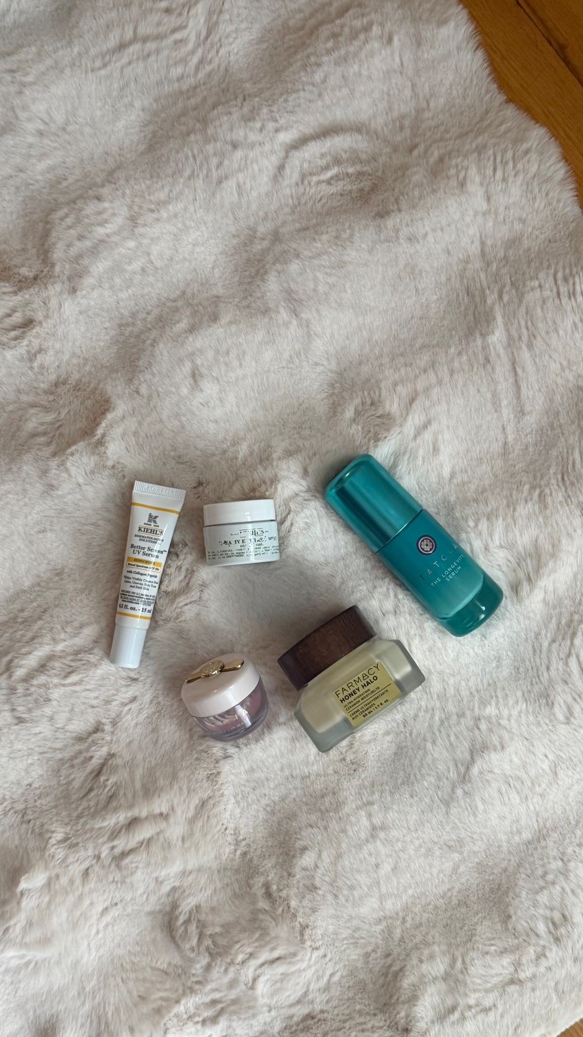 Skin care faves 🩵

#LTKBeauty #LTKgrwm