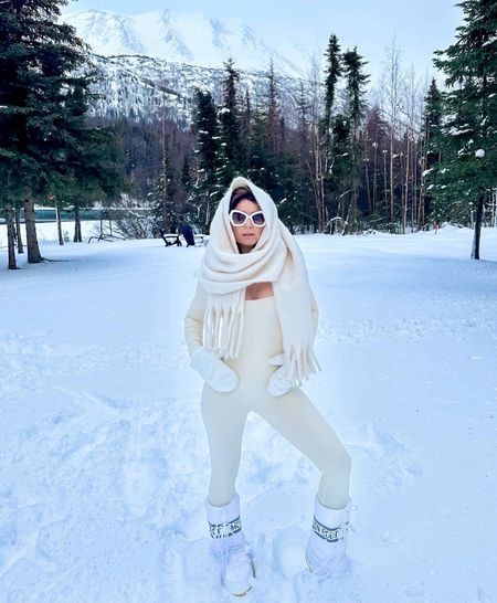 Snow ❄️ Queen Vibes

#LTKfindsunder100 #LTKstyletip #LTKfindsunder50