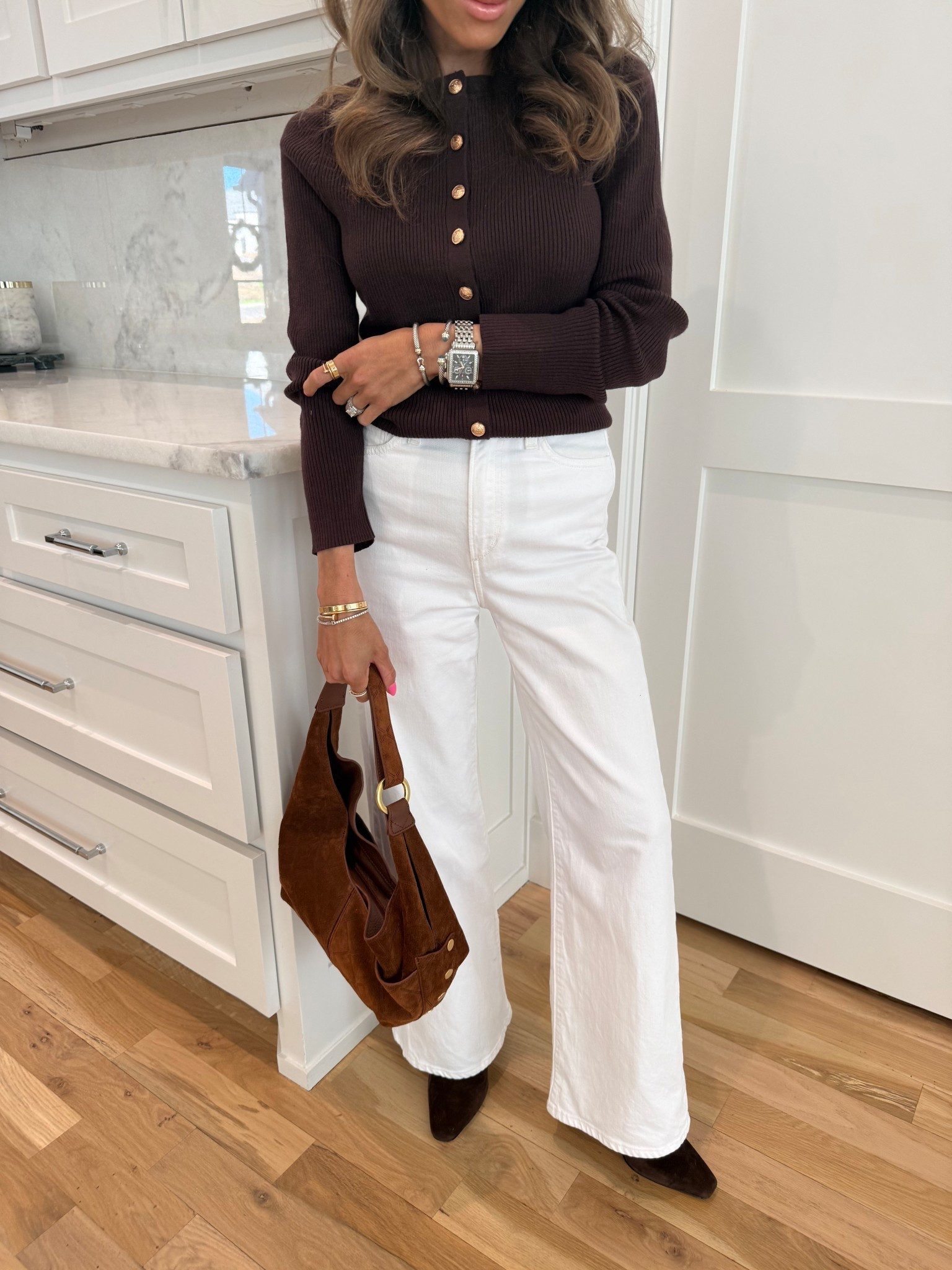 White jeans with Amazon brown Cardigan smallest size 
Booties on sale!! 

#LTKootd #LTKPetite #LTKSaleAlert