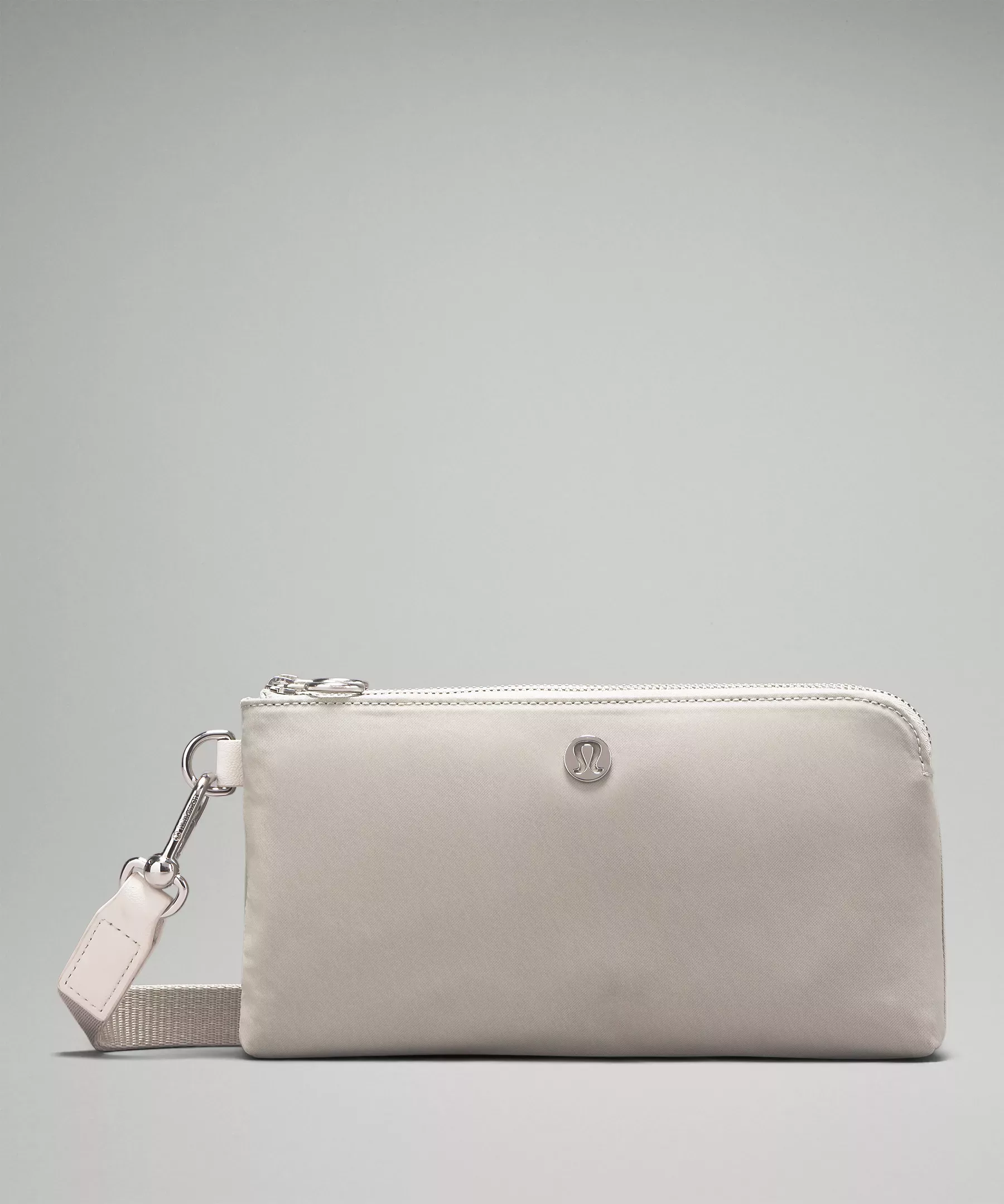 Lululemon double up online pouch