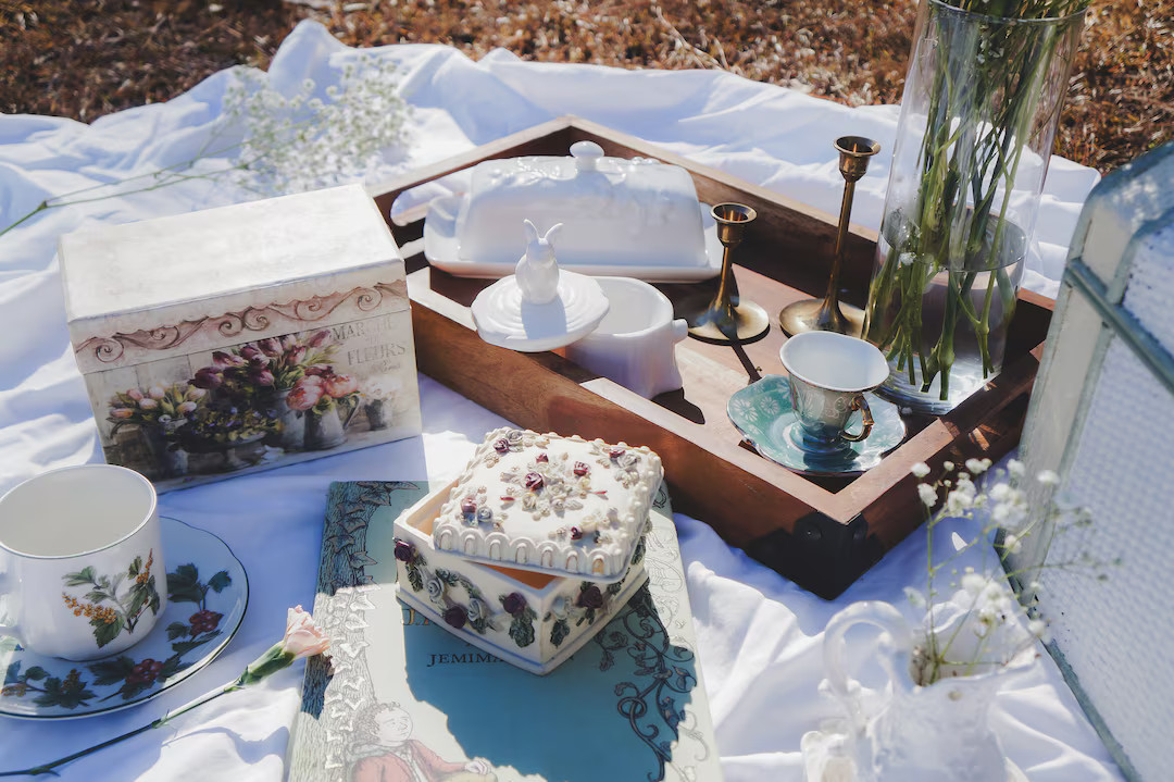 Mystery Thrift Box | Home Decor Box | Gift Box | Vintage Item Box | Rustic Home Decor | Cottageco... | Etsy (US)