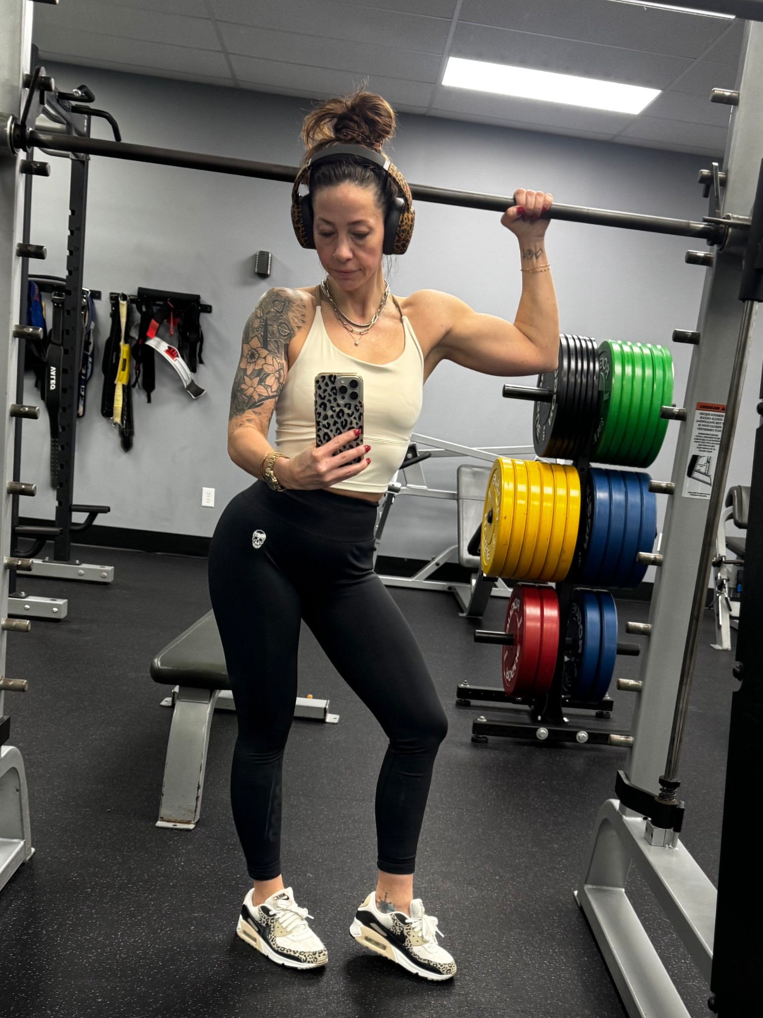 Strong is the aesthetic. 🤍
From early morning lifts to running the salon, this outfit keeps up with the chaos. Supportive neutral sports bra, sculpting leggings, and comfy sneakers that still look cute. Effortless, strong, and ready for whatever the day throws at you.

Linked everything I’m wearing for my fellow muscle-mommy era girls. 💪✨

#LTKOver40 #LTKfitnessgoals #LTKActive