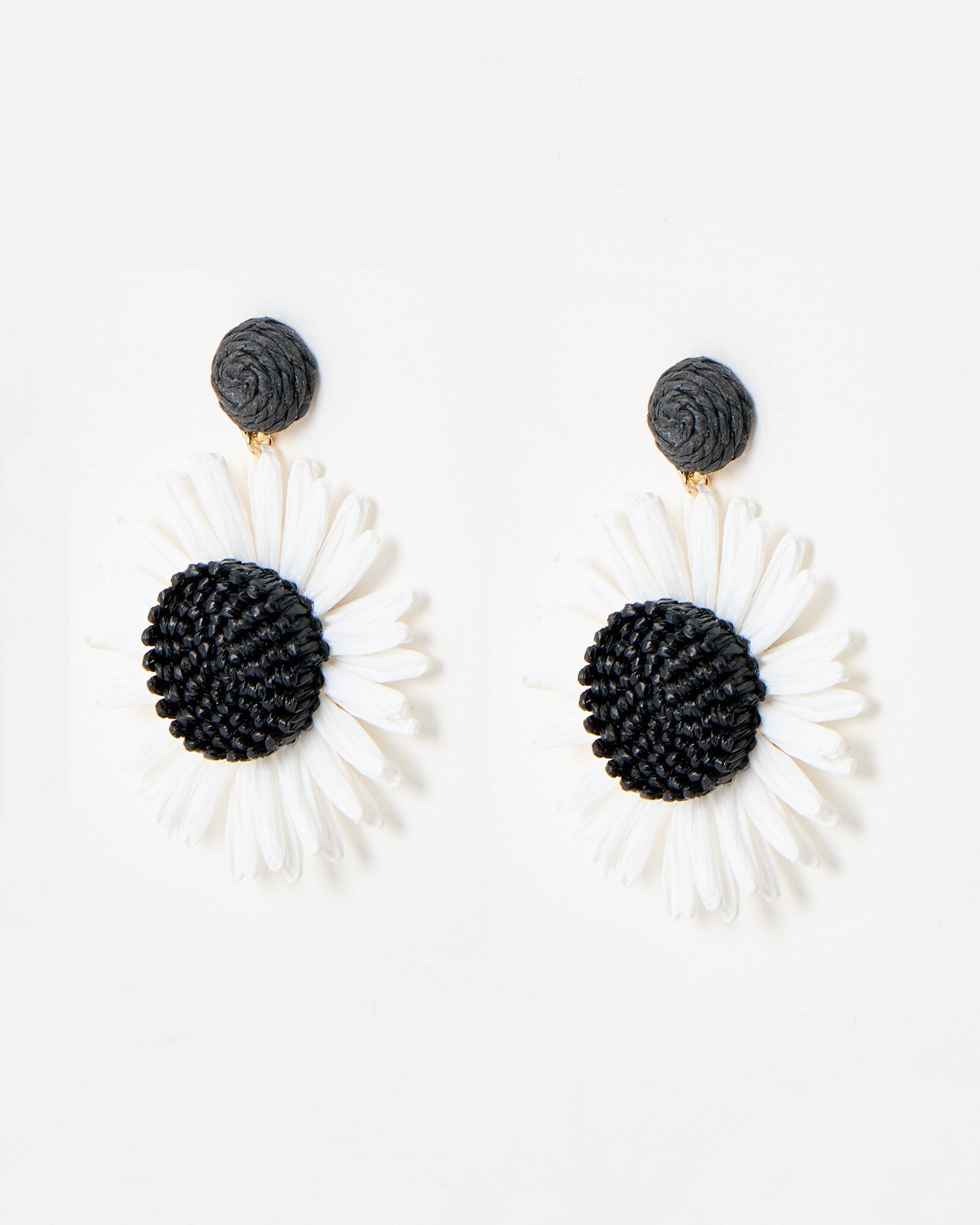 Willa Raffia Black & White Flower Earrings | Oliver Bonas (Global)