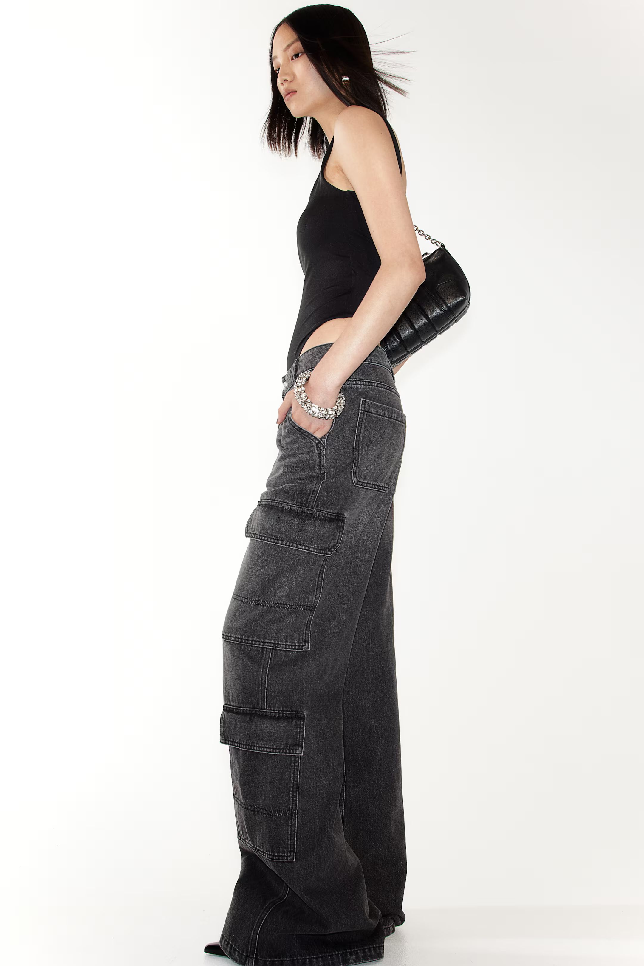 Denim Cargo Pants - Regular waist - Long - Black - Ladies | H&M US | H&M (US + CA)