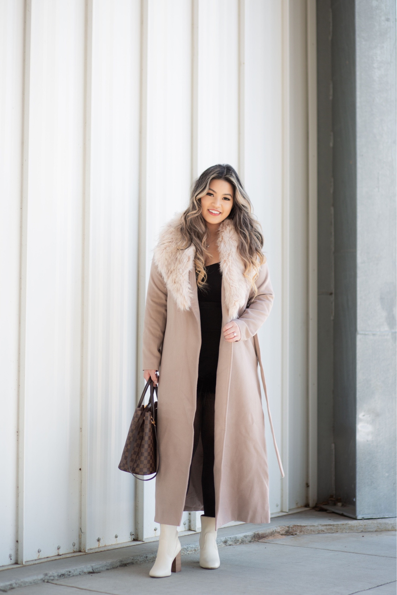 Fur coats in 2024 please 

#LTKSeasonal #LTKmidsize #LTKstyletip