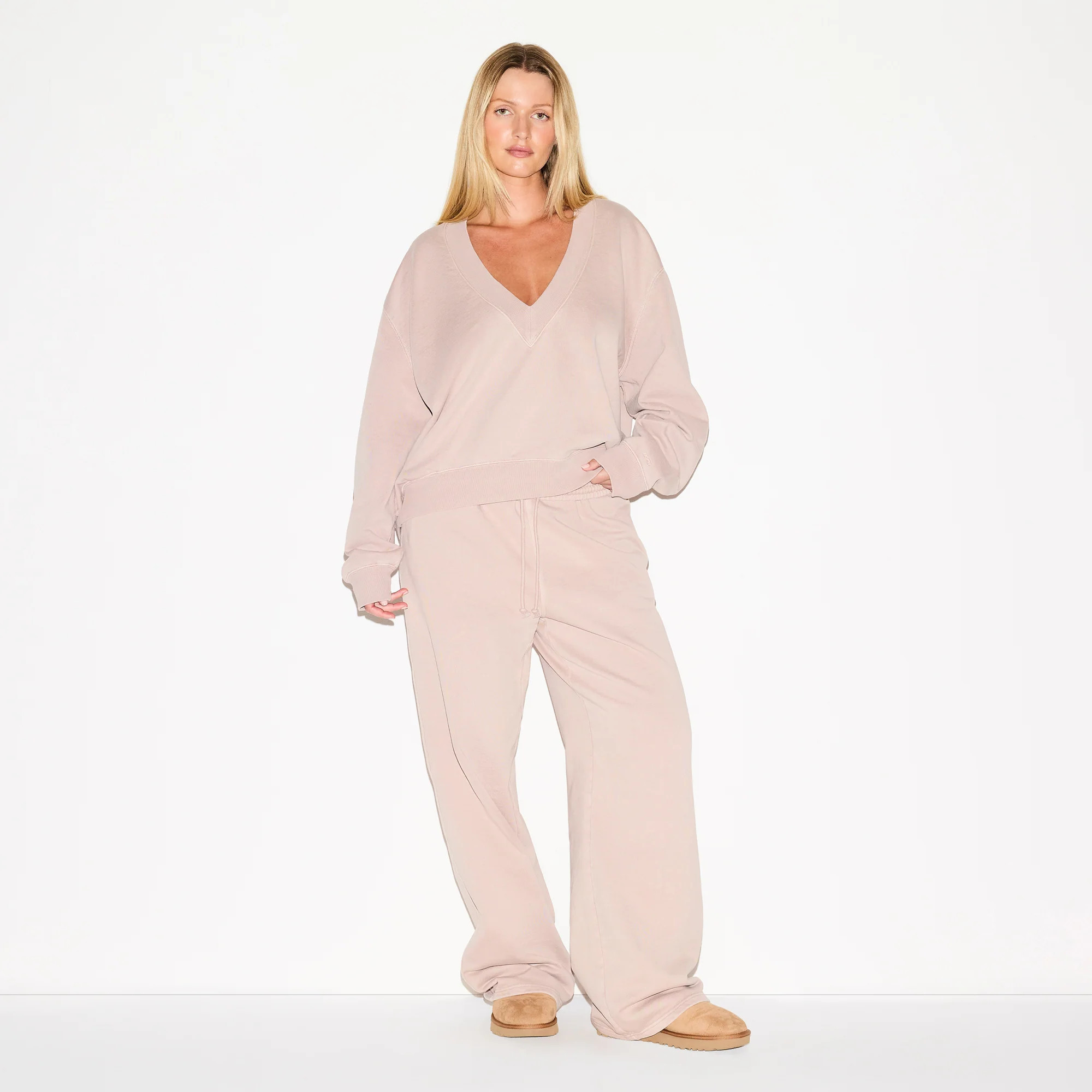 SKIMS Oversized Straight Leg Pants | Pink | Small | Boyfriend Fleece | SKIMS (US)