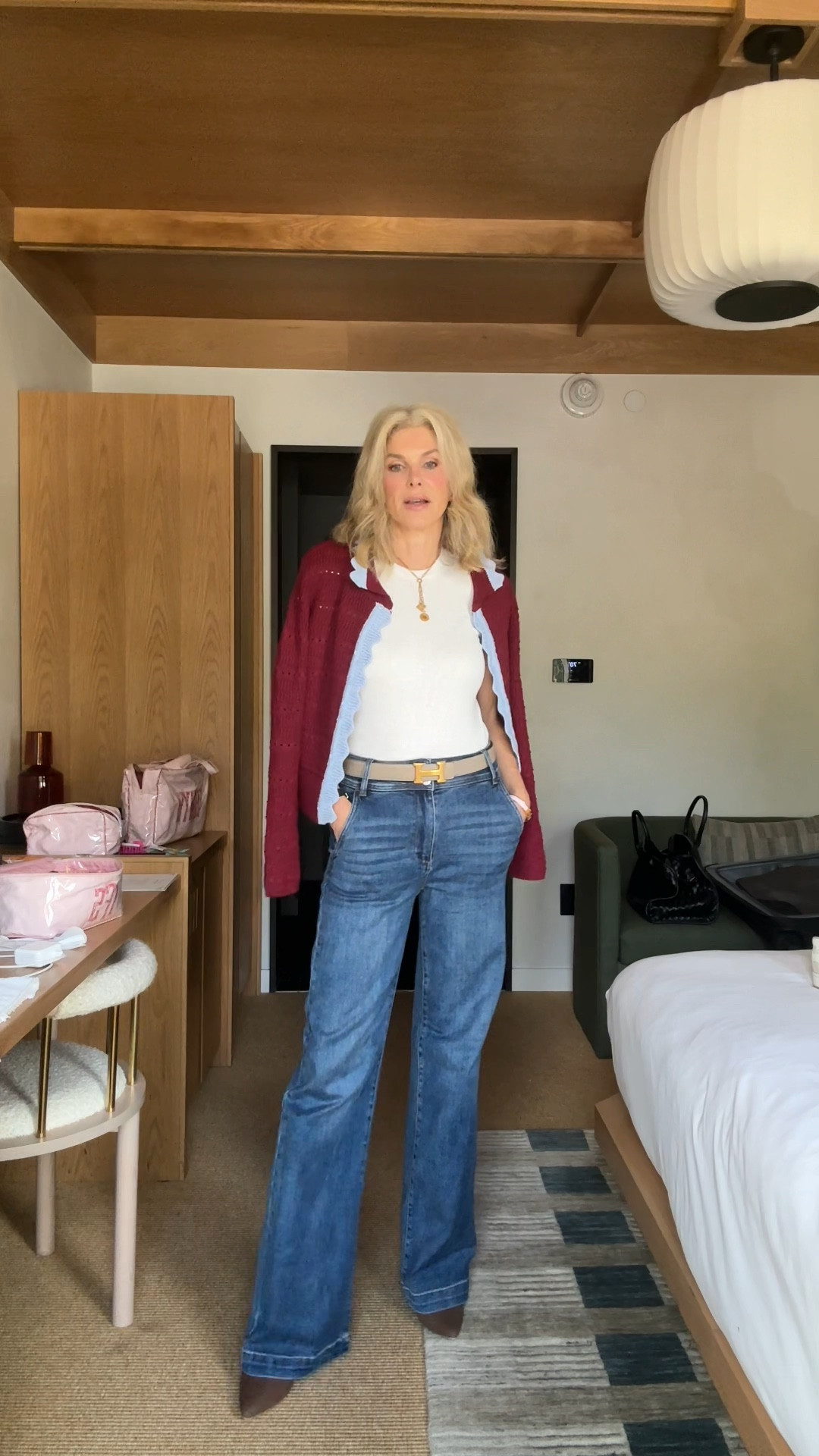 Aspen - Day 3
Tee & sweater - size Small
Jeans fit TTS 