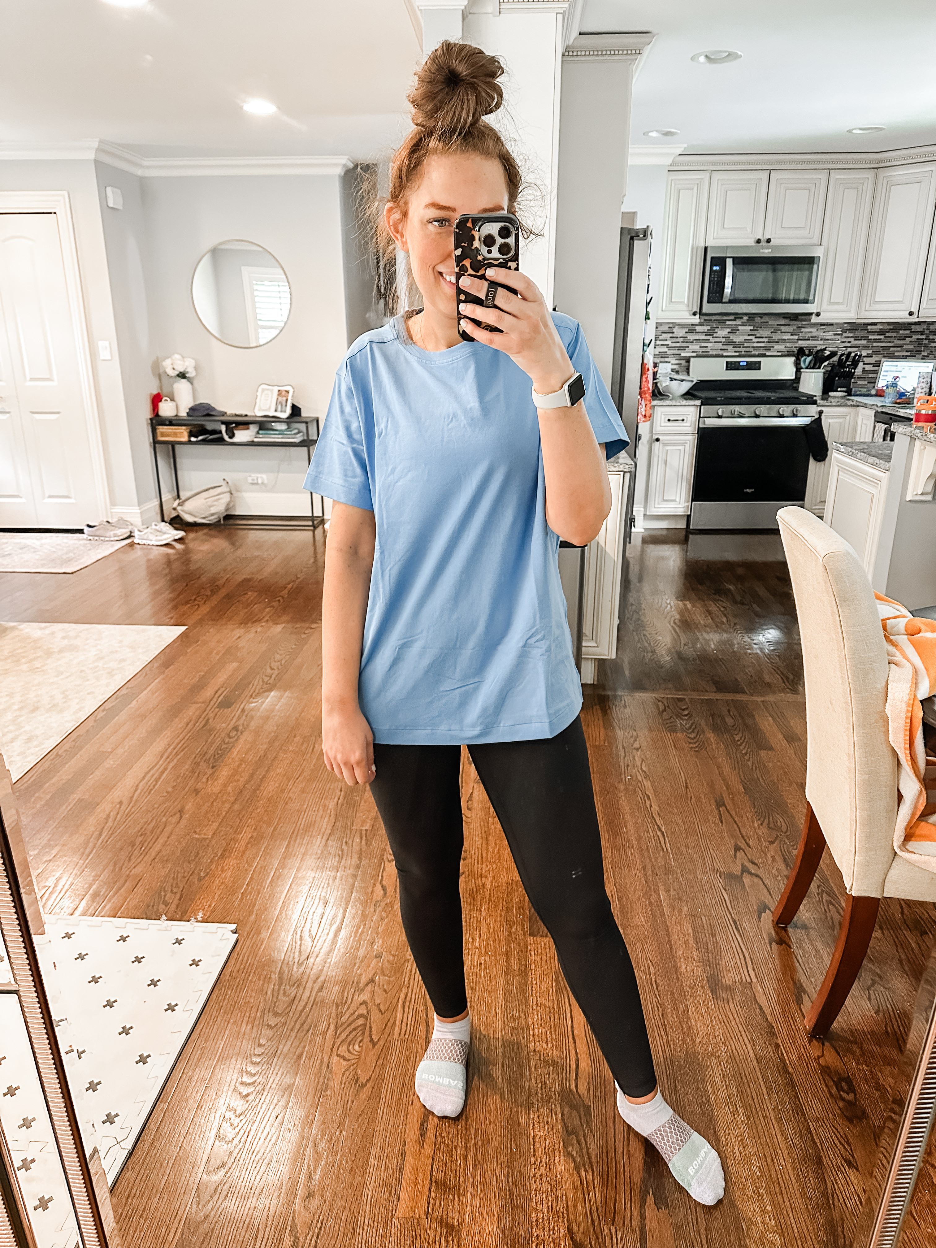 Wearing size 10 in align no line leggings (no front seam!!) and size M in top



Align leggings / workout outfit / loungewear / fitness / midsize / basic tshirt 

#LTKActive #LTKStyleTip #LTKMidsize