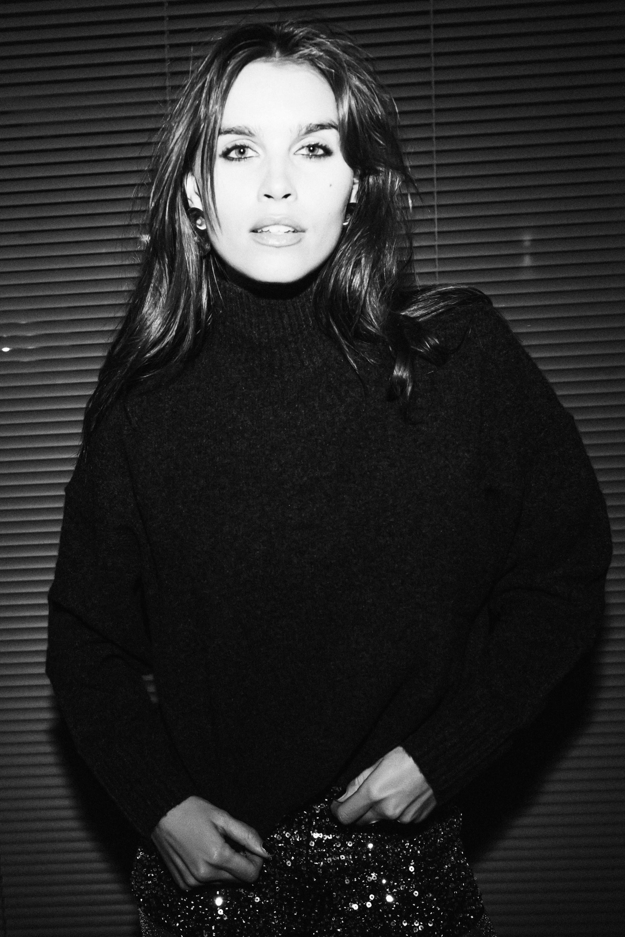 SOFT HIGH NECK KNIT JUMPER | Zara US