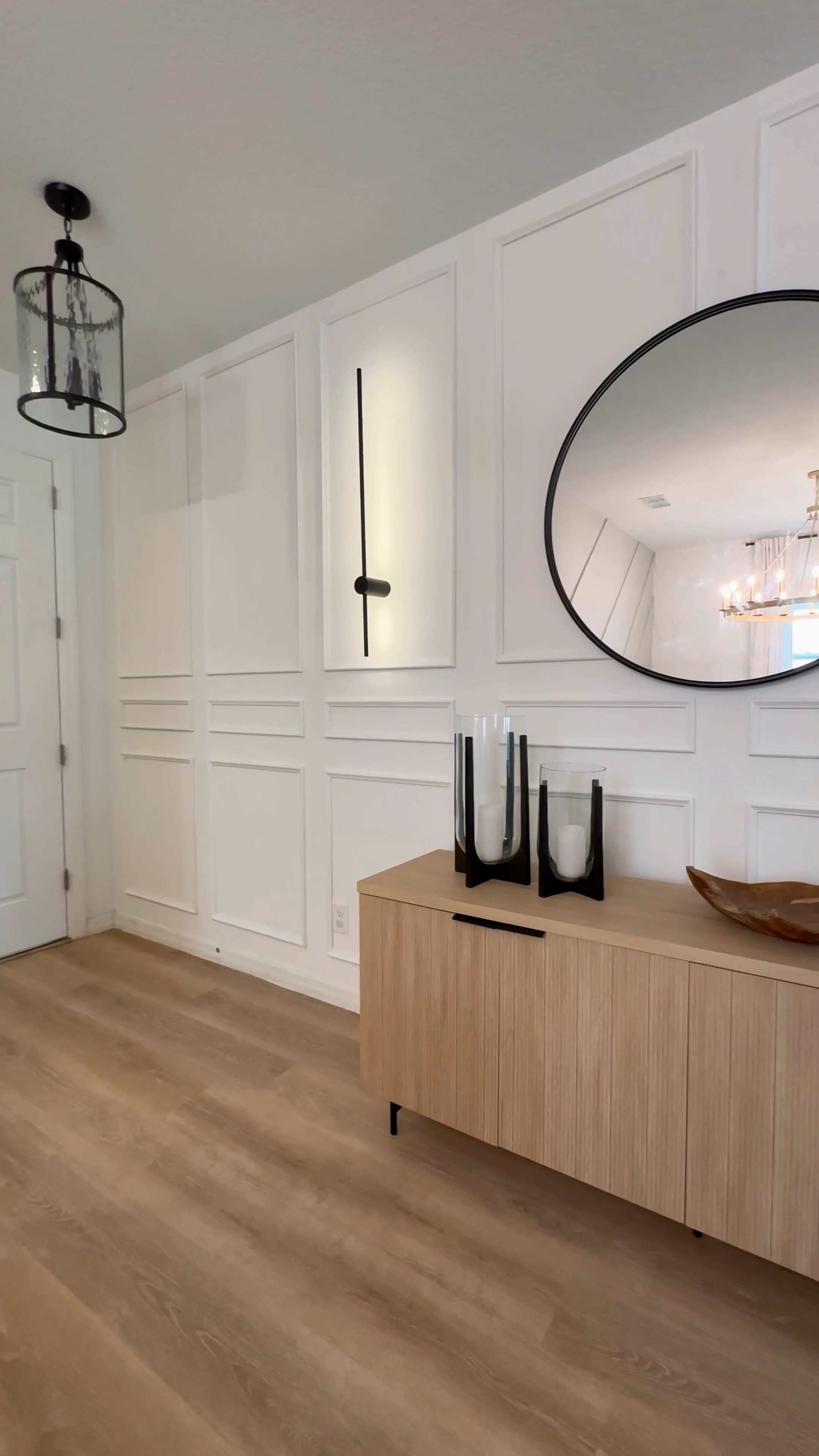 Entryway refresh

Home diy • easy home diys • peel and stick wall trim • peel and stick wall moulding • home refresh • foyer • entryway ideas and decor • credenza • accent wall trim • buffet table • battery operated wall light modern sconces 

#LTKhome #LTKsalealert