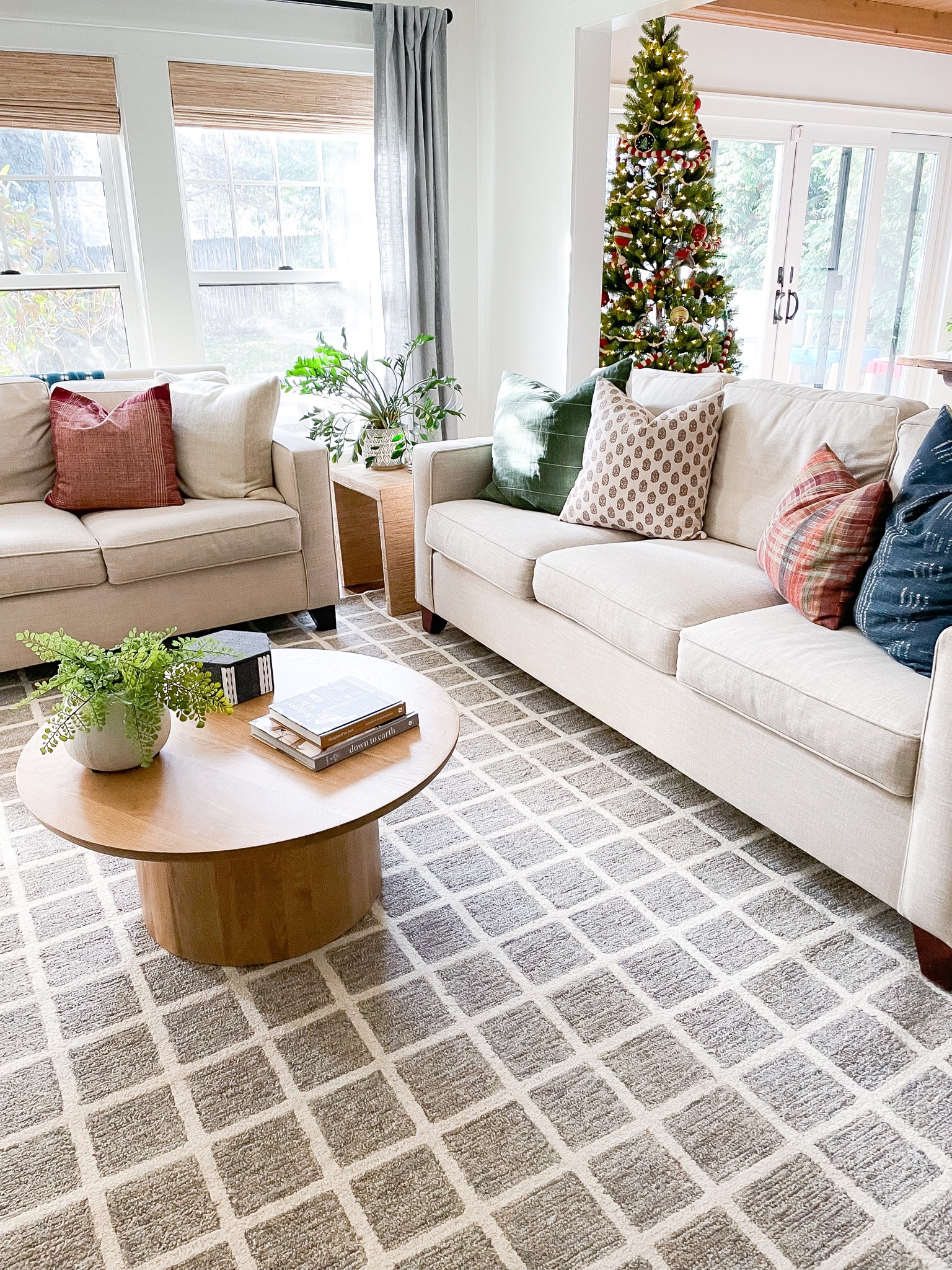 Our living room with our new Loloi rug! 

#LTKhome