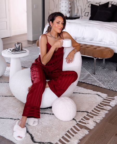 Grab your hot cocoa and get cozy this holiday with one of my favorite pajama sets! 

 Also, my pajama set happens to be, wait for it... 30% off PLUS I've got and extra 15% off for you with code CYBERAF starting 11/23! 💋
Use CODE: BF22 for 40% off Splendid storewide
Use CODE: HOLIDAY for 25% off Shopbop storewide 

#LTKsalealert #LTKCyberweek #LTKGiftGuide