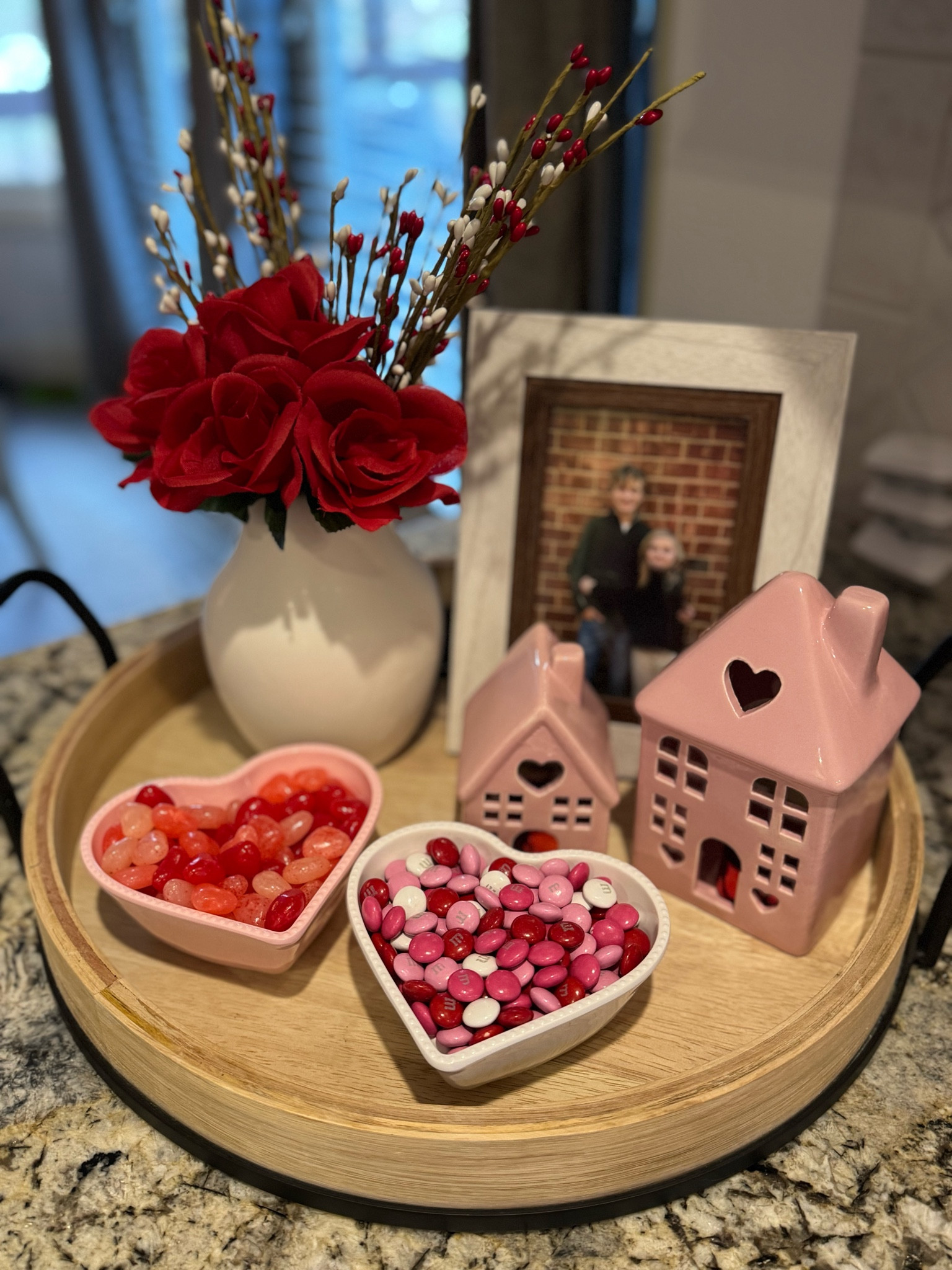 Valentine’s Day centerpiece, Home decor, kitchen counter, kitchen table #valentinesday #homedecor #valentinesdecor #kitchen #kitchentable

#LTKSaleAlert #LTKSeasonal #LTKHome