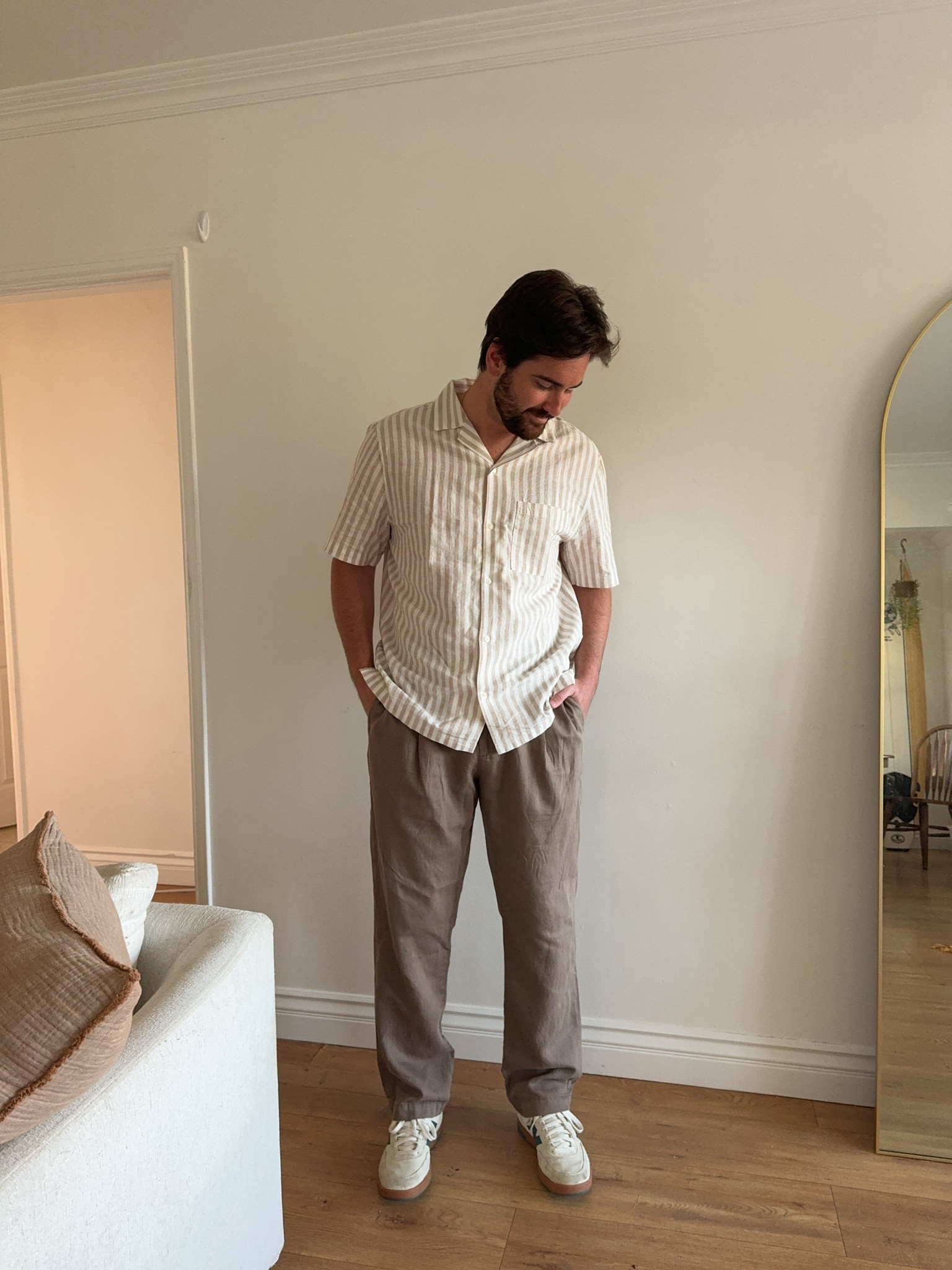 Mens fashion inspo - engagement photo outfit 

For size reference:
height- 6’2”
pants: 36 / xl
shirt: xl 


#LTKmens #LTKstyletip #LTKfindsunder50