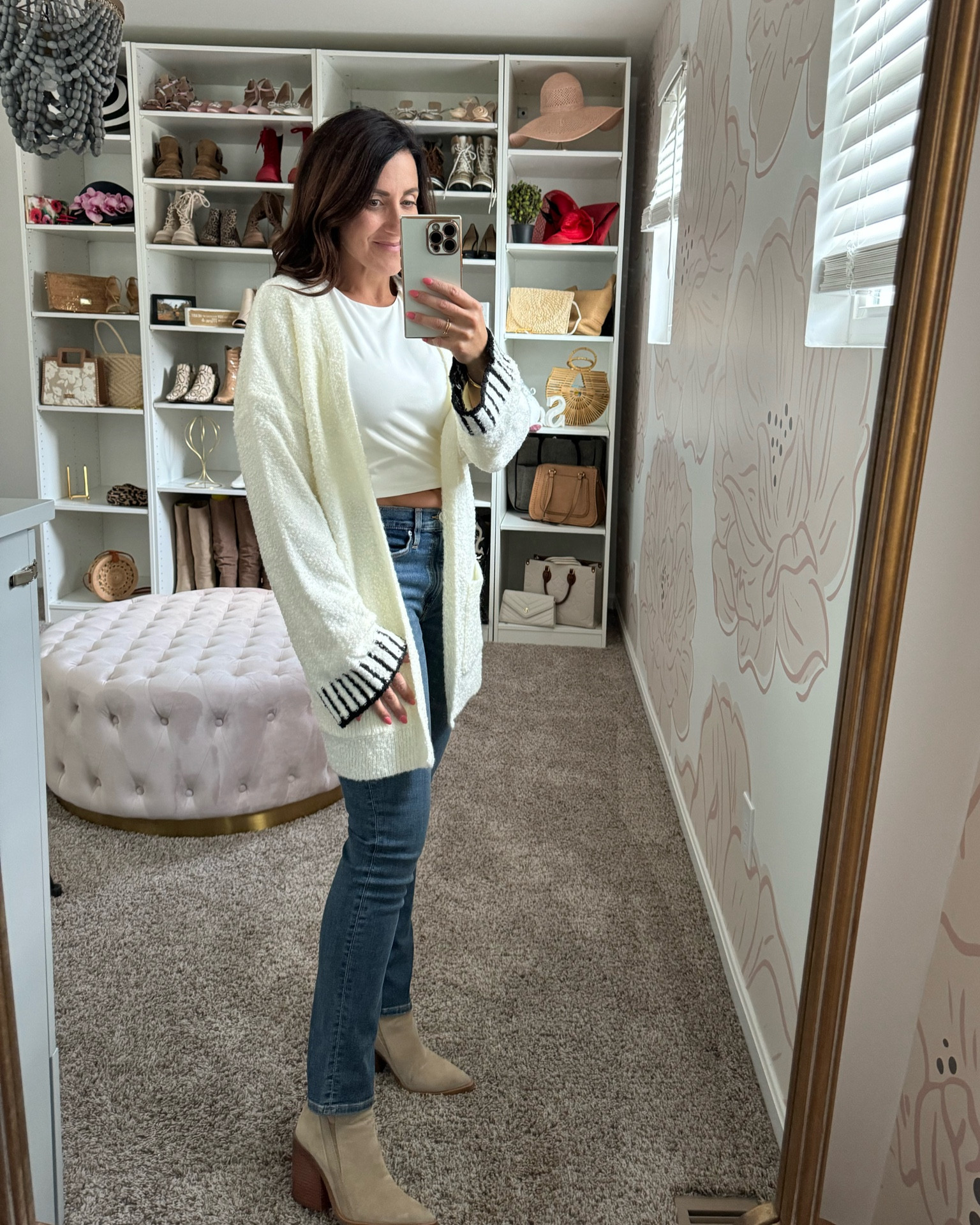 Fall outfit. Sweater.  Cardigan casual  

#LTKBacktoSchool #LTKSeasonal #LTKFindsUnder50