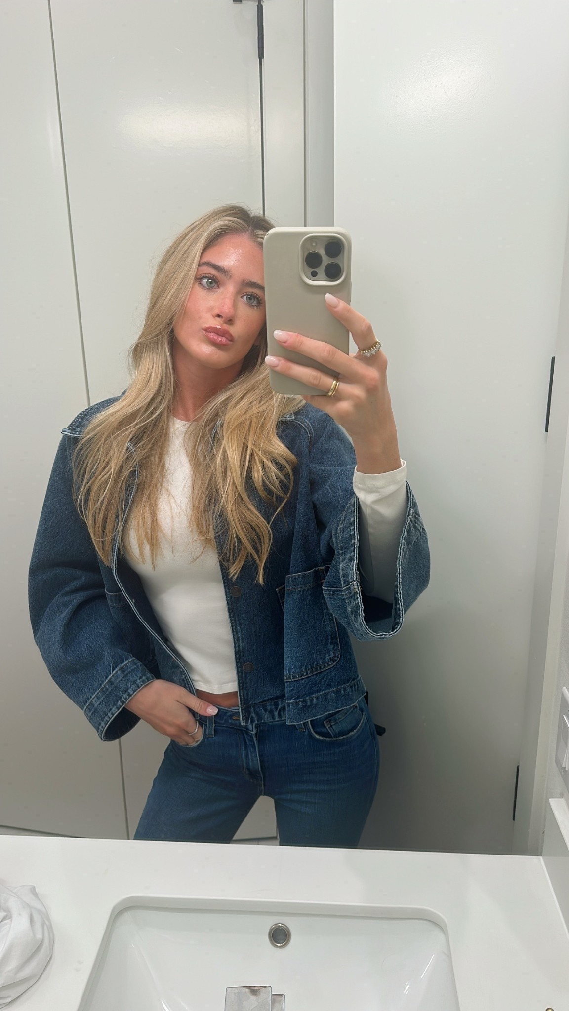 Ootd for Smu game🤍

#LTKFindsUnder100 #LTKSeasonal #LTKStyleTip