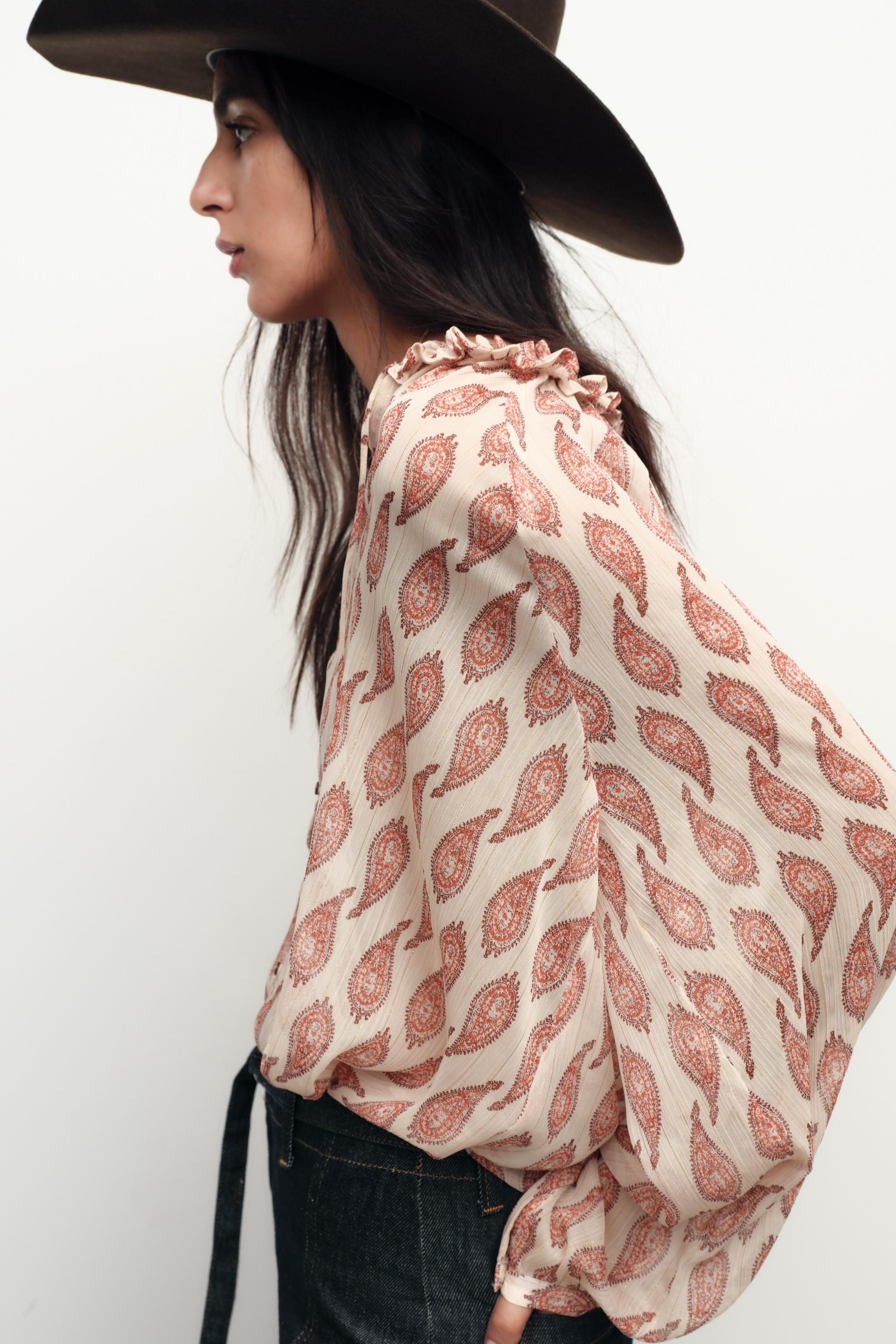 PRINTED SHIRT WITH METALLIC THREAD | Zara US