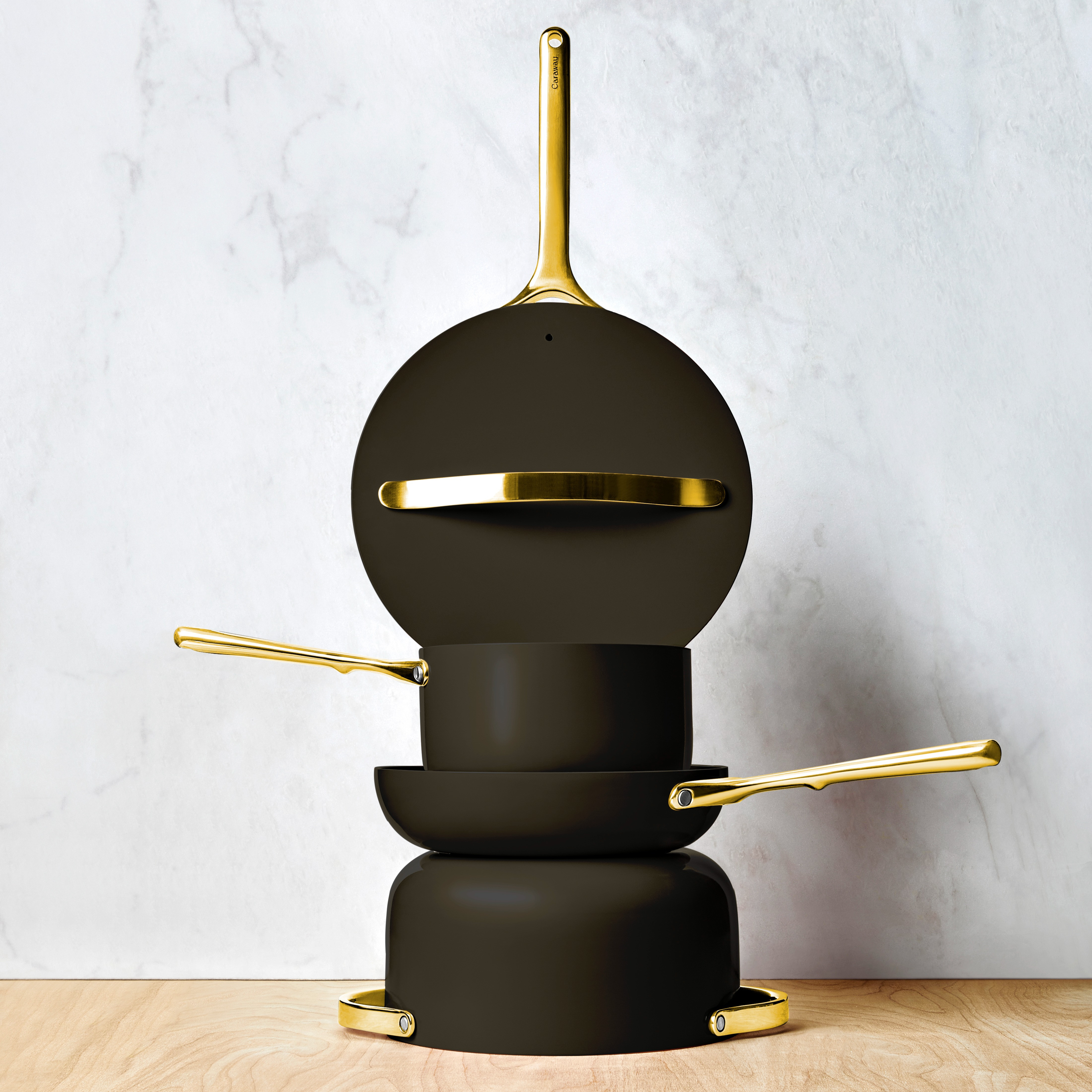 Non-Toxic, Healthy Ceramic Cookware | Black Cookware Set | Caraway | Caraway