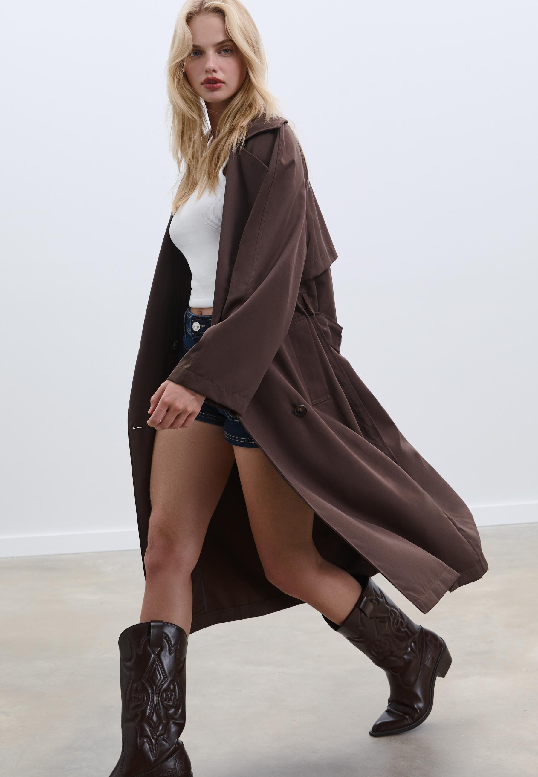 Trenchcoat mit weichem Griff - Mode für Damen | Stradivarius Deutschland | Stradivarius DE