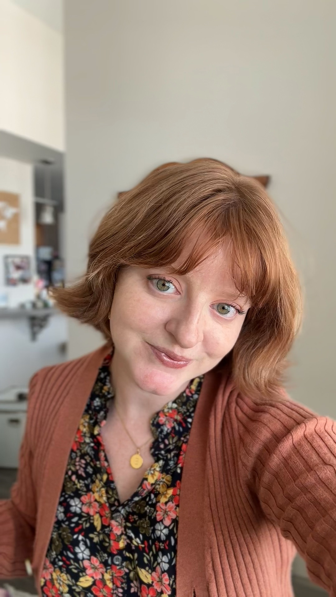 I wanted to find an outfit today I could style around this ModCloth Cropped sweater because I love the color and fit! These staples from Loft fit the bill - I’ve linked some pieces from Poshmark that are the exact same and some current loft pieces that are similar.

Fall outfits, women’s button down cardigan-universal thread, threads, cardigans, fall style, petite style, office looks 

#LTKPetite #LTKWorkwear #LTKSeasonal