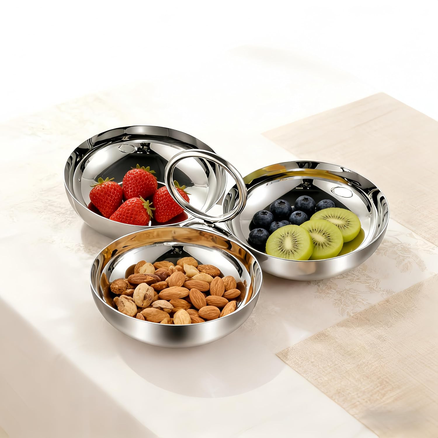 chhcjqyyf Cluster Serving Bowls 3 in 1 Silver Stainless Steel Snack Bowls Connected Fruit Tray Snack Plate for Home Kitchen Party Reusable Portable Ring Style Dessert Bowl Set | Amazon (US)