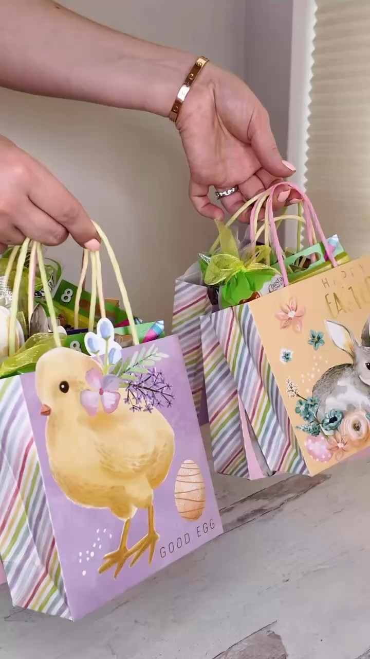 Easter party bag idea you'll actually want to make!
These DIY Easter goodie bags are super easy, and guaranteed to make the kids smile. Filled with candy eggs, crayon sets, mini bubble wands, and the cutest carrot-shaped jelly beans-perfect for classroom parties, Easter egg hunts, or family brunches!
Would you make these for your Easter party? What would you add inside?
Follow @inspomotion_for more gift ideas and inspiration
for every occasion in your life!
#EasterGoodieBags #giftideas #gift #gifting #giftgiving #giftguide

#LTKSeasonal #LTKmomlife #LTKKids