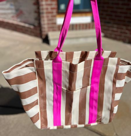 Beach bag

Summer bag  tote bag  summer essentials  pool bag 

#LTKSeasonal #LTKStyleTip #LTKItBag