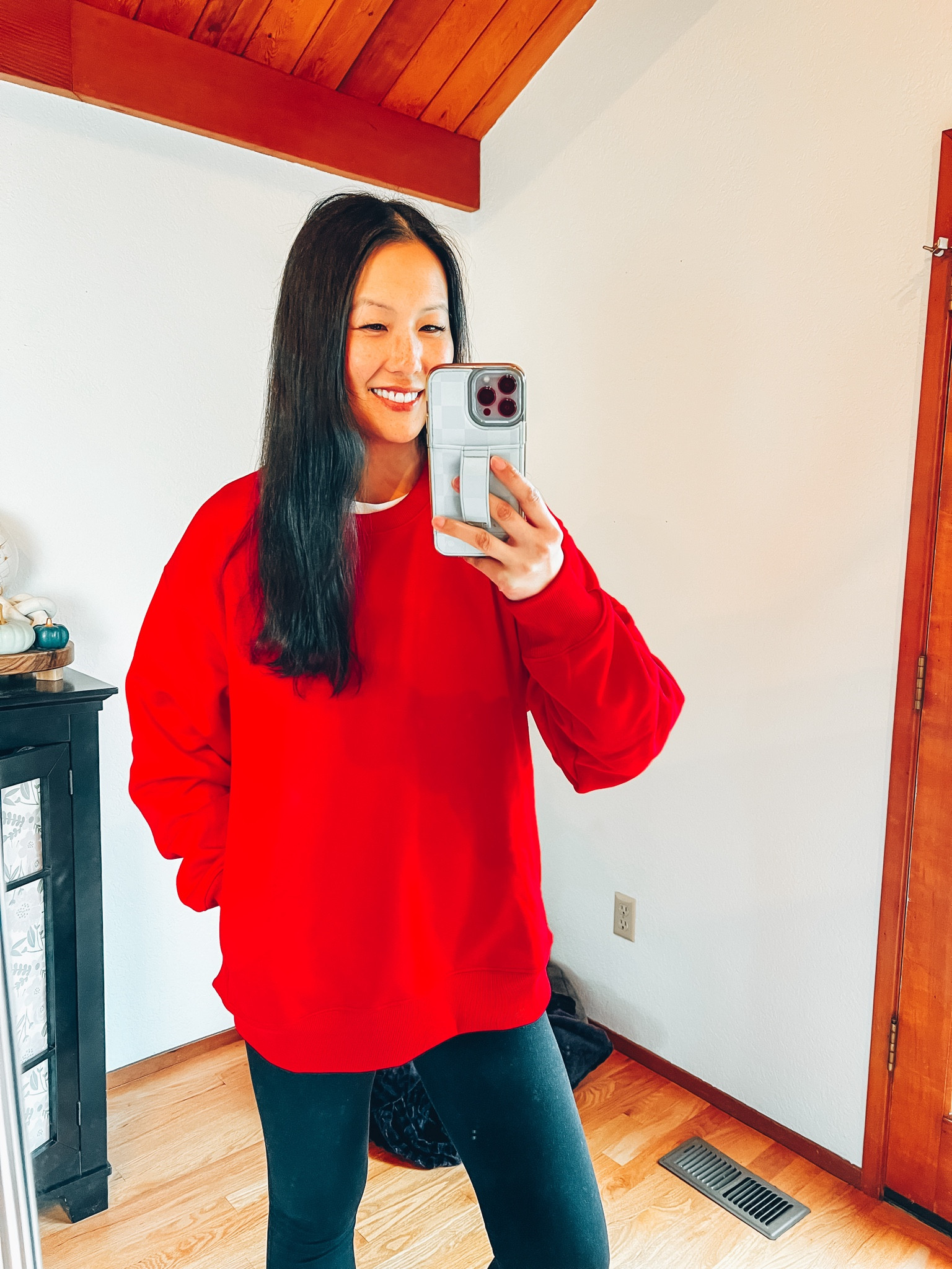 Crewneck tunic sweatshirt with pockets, I sized up to large, several colors
Black Friday deal
Ribbed long sleeve tshirt, I sized up to mediumm


#LTKCyberWeek #LTKSaleAlert #LTKHoliday