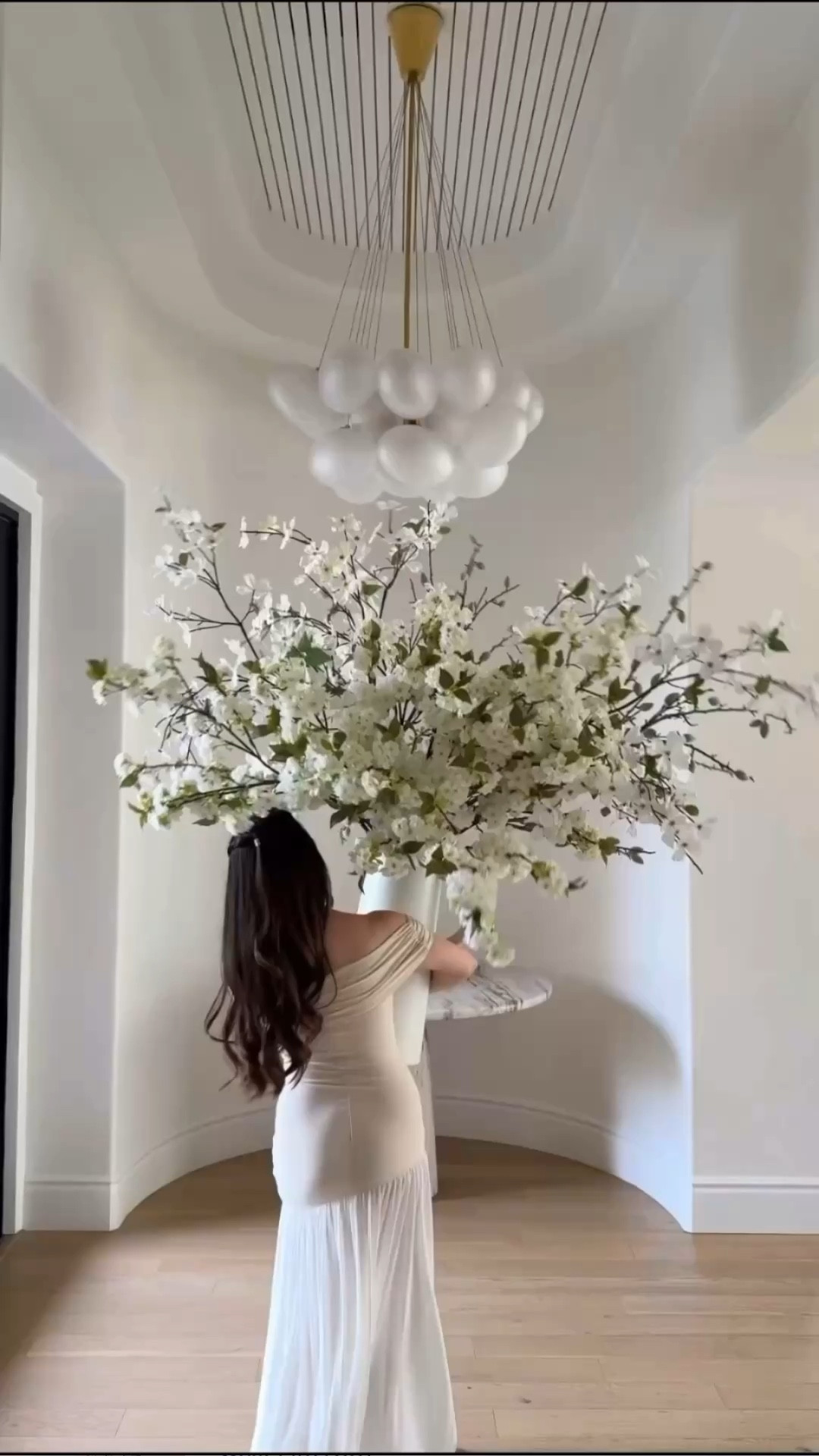 Spring styling 🐇

#LTKdayinmylife #LTKmomlife #LTKHome