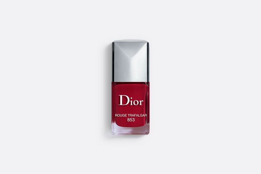 Dior Vernis: Longwear Gel Effect Nail Polish in Couture Colors| DIOR | DIOR | Dior Couture