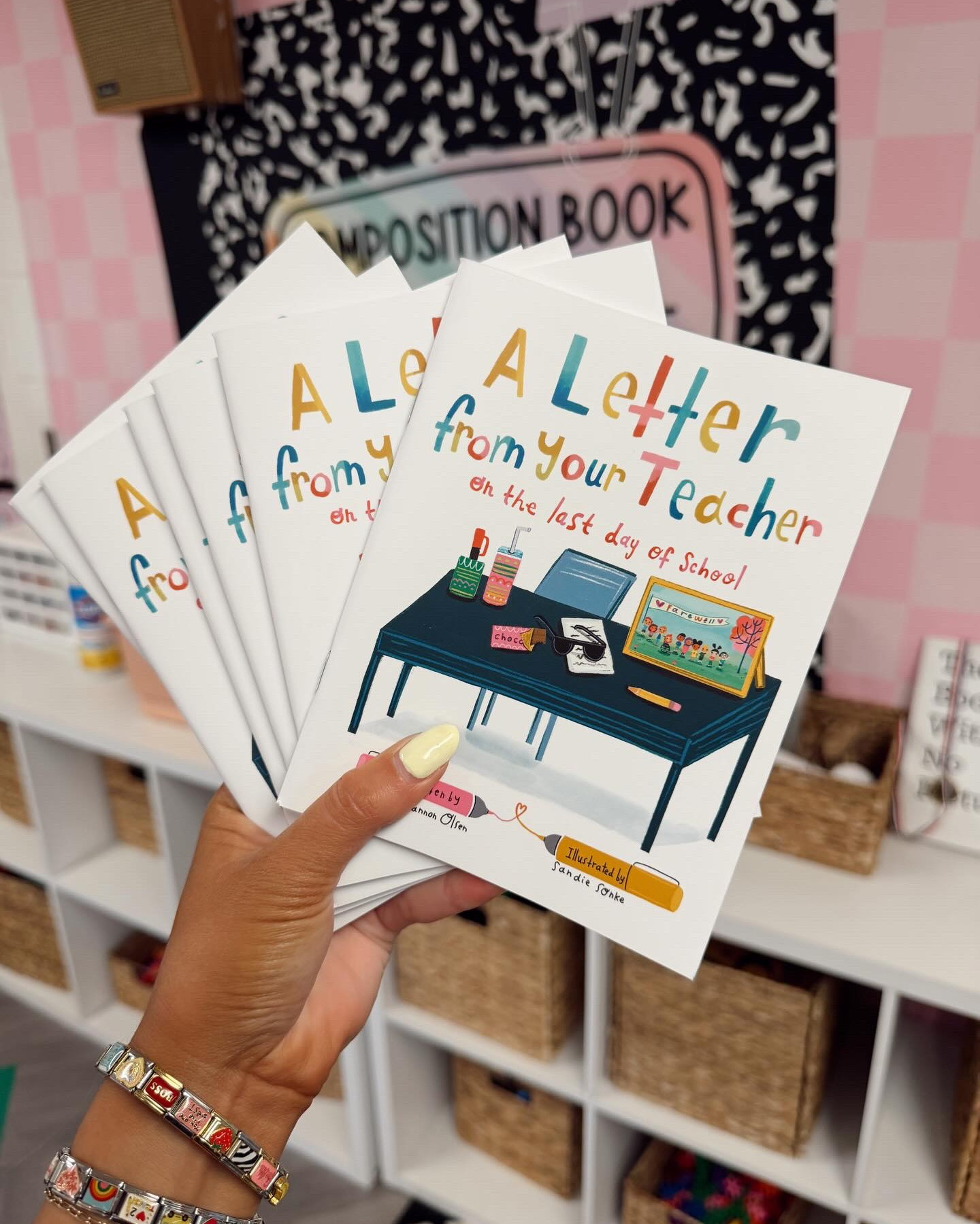 The perfect EOY Gift for your students!!!! 🌈🎀✏️📓

#LTKdayinmylife #LTKmorningroutine #LTKstorytime