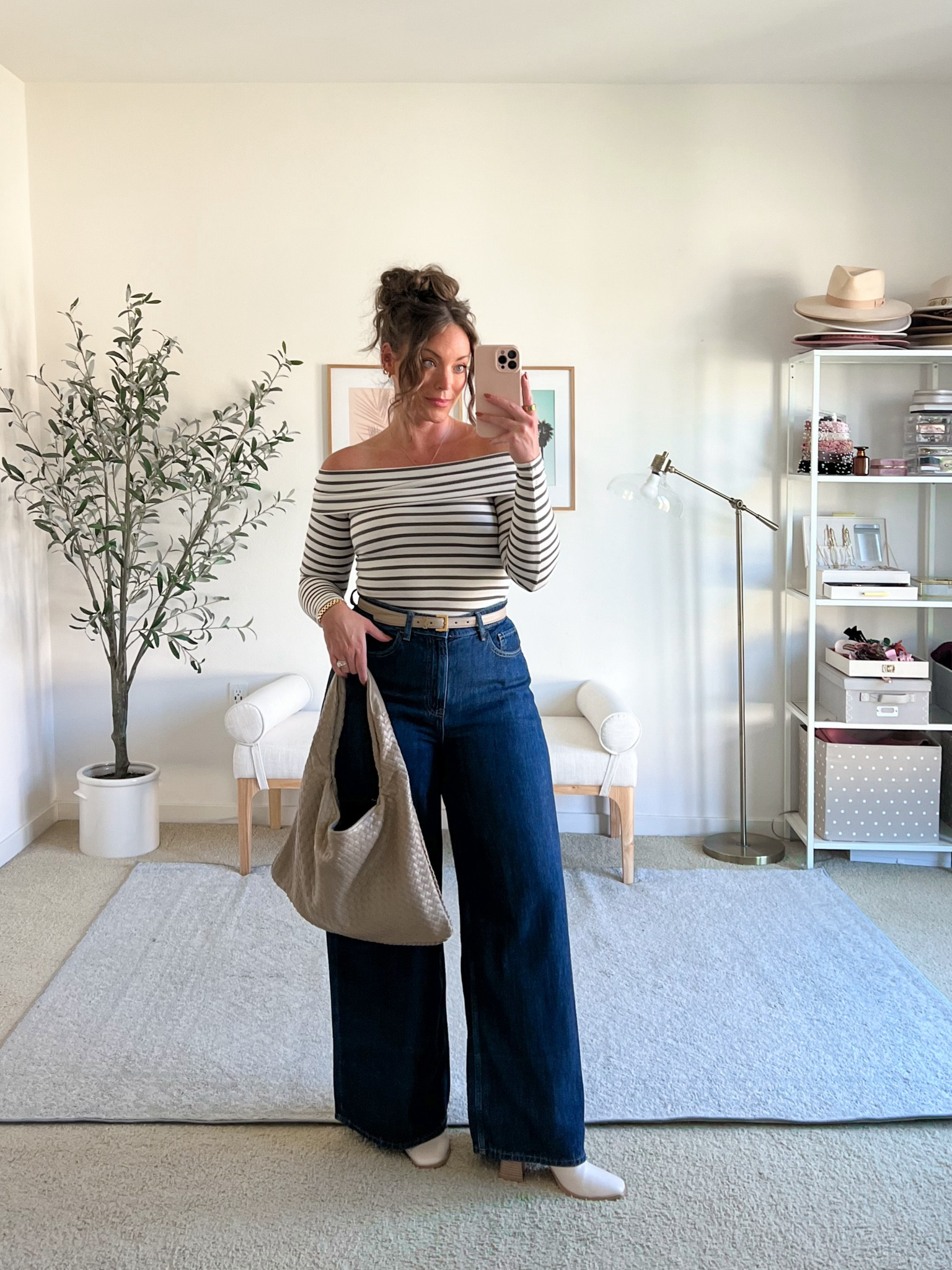 Casual midsize fall outfit🍁

Stripe longsleeve M
Dark jeans size 10 Amazon 
Woven leather bag Amazon

#LTKSeasonal #LTKFindsUnder100 #LTKMidsize