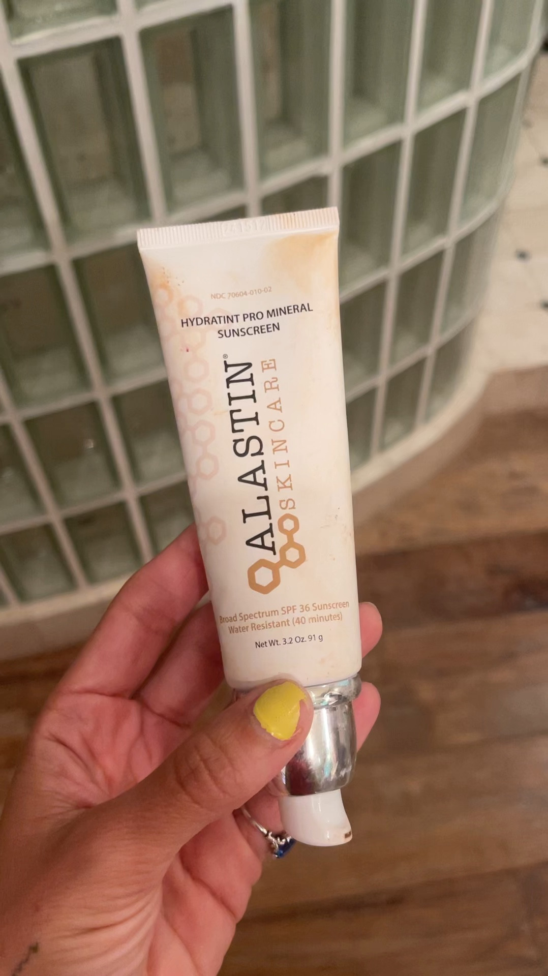 This best tinted sunscreen! 

#LTKBeauty #LTKSaleAlert #LTKFindsUnder100