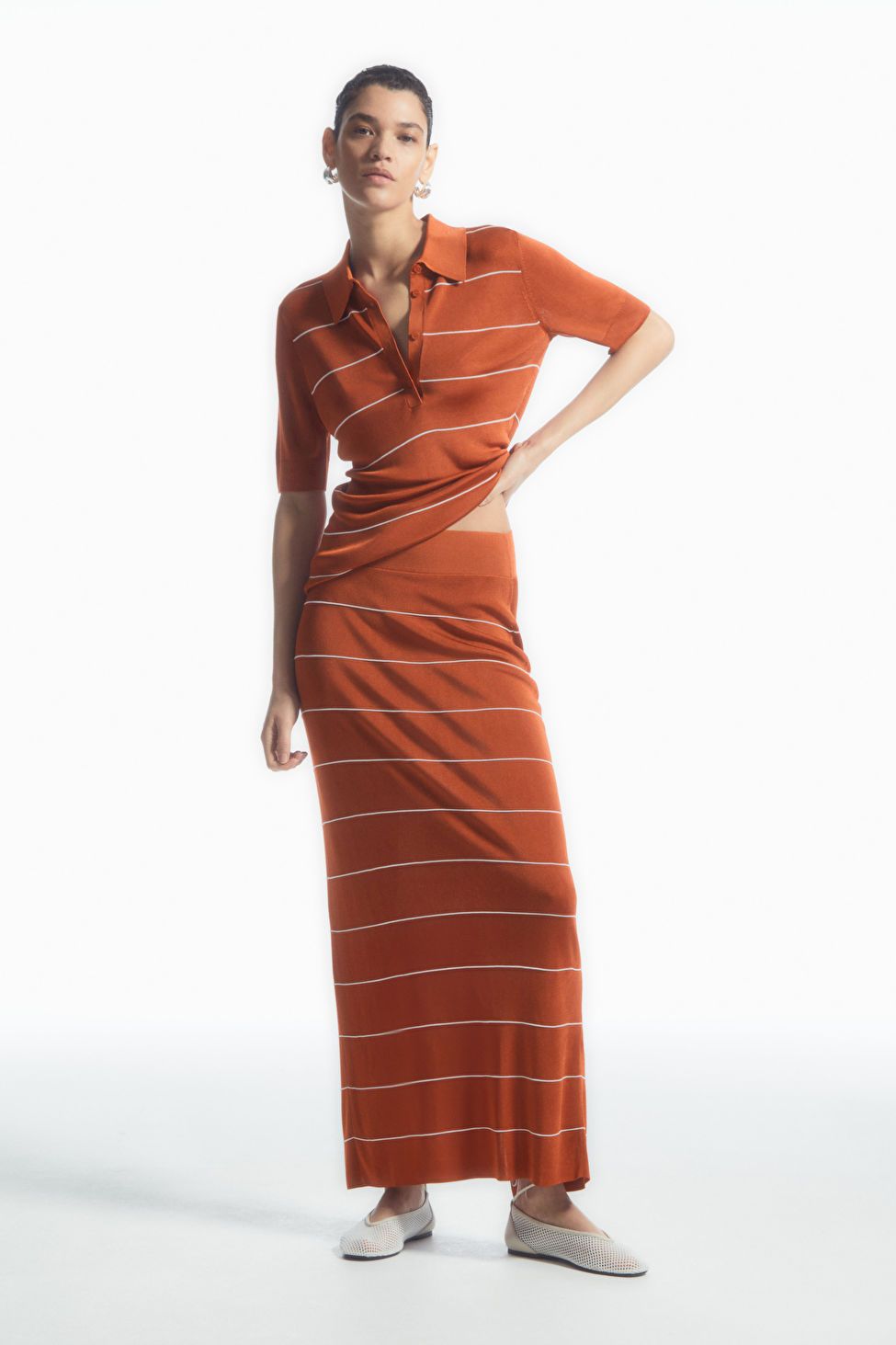 STRIPED KNITTED MAXI SKIRT - DARK ORANGE / STRIPED - Skirts - COS | COS (US)