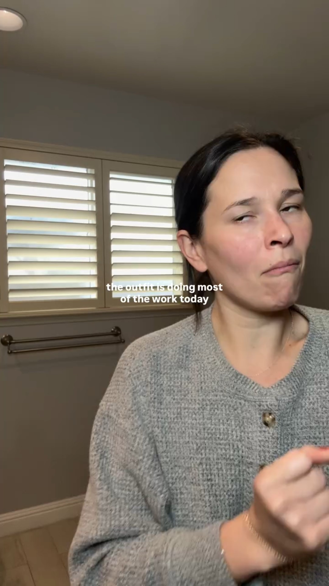 letting the outfit do the heavy lifting because I feel like garbaaaaage today 😮‍💨 but stuff is due and I gotta get ta doin it! 

shopped my closet for these but have the deets if ya want them 🥰

outfit of the day | real life style | mom outfit | everyday outfit | casual style | getting dressed | busy day uniform | realistic fashion