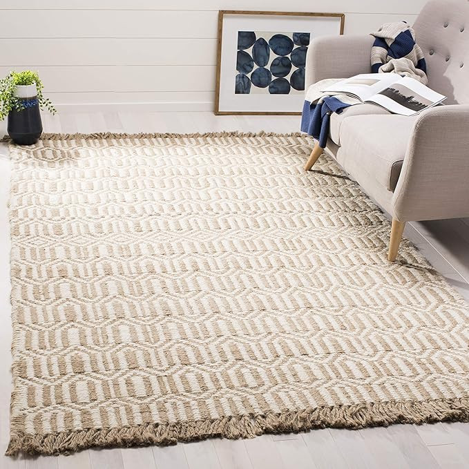 SAFAVIEH Natural Fiber Collection Area Rug - 6' x 9', Natural & Ivory, Handmade Boho Farmhouse Fr... | Amazon (US)