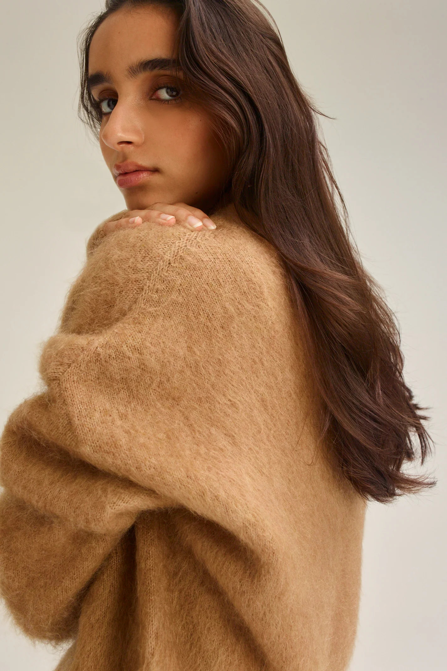 BRUSHED MOHAIR CROPPED CARDIGAN - CAMEL - Scanlan Theodore | Scanlan Theodore