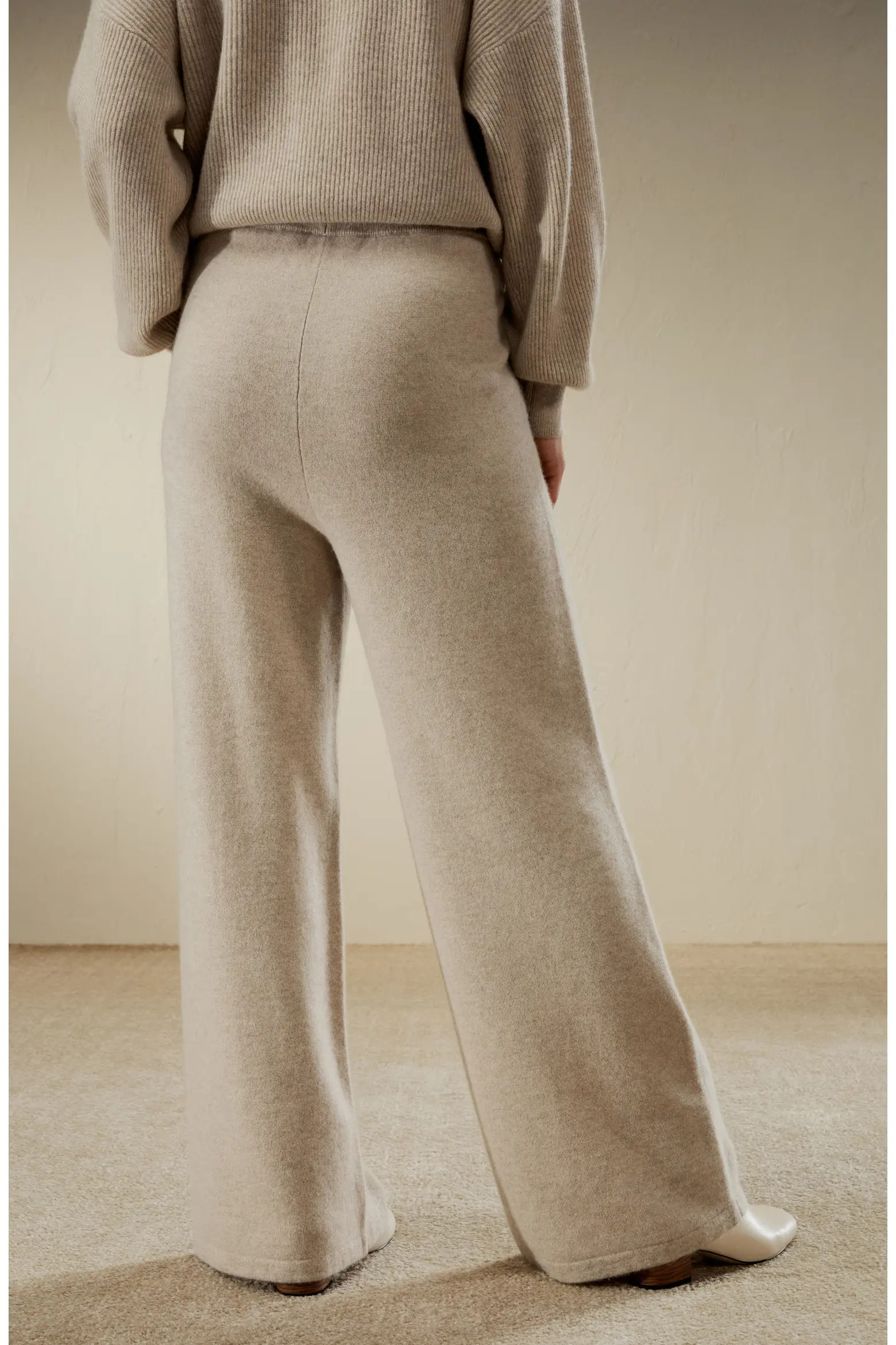 Lilysilk Women's Fluid Cashmere SweatPants (Women) | Nordstrom | Nordstrom