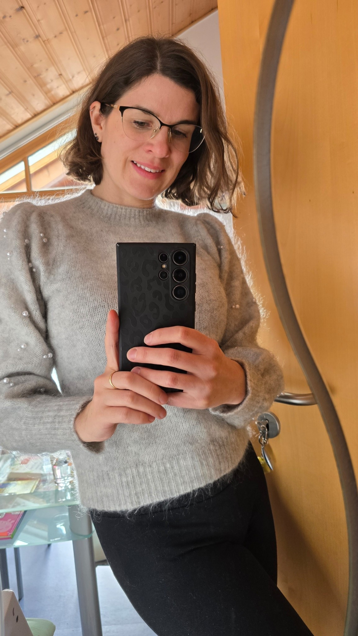 A comfy everyday winter look that looks elegant 

#LTKeurope #LTKwinter #LTKstyletip