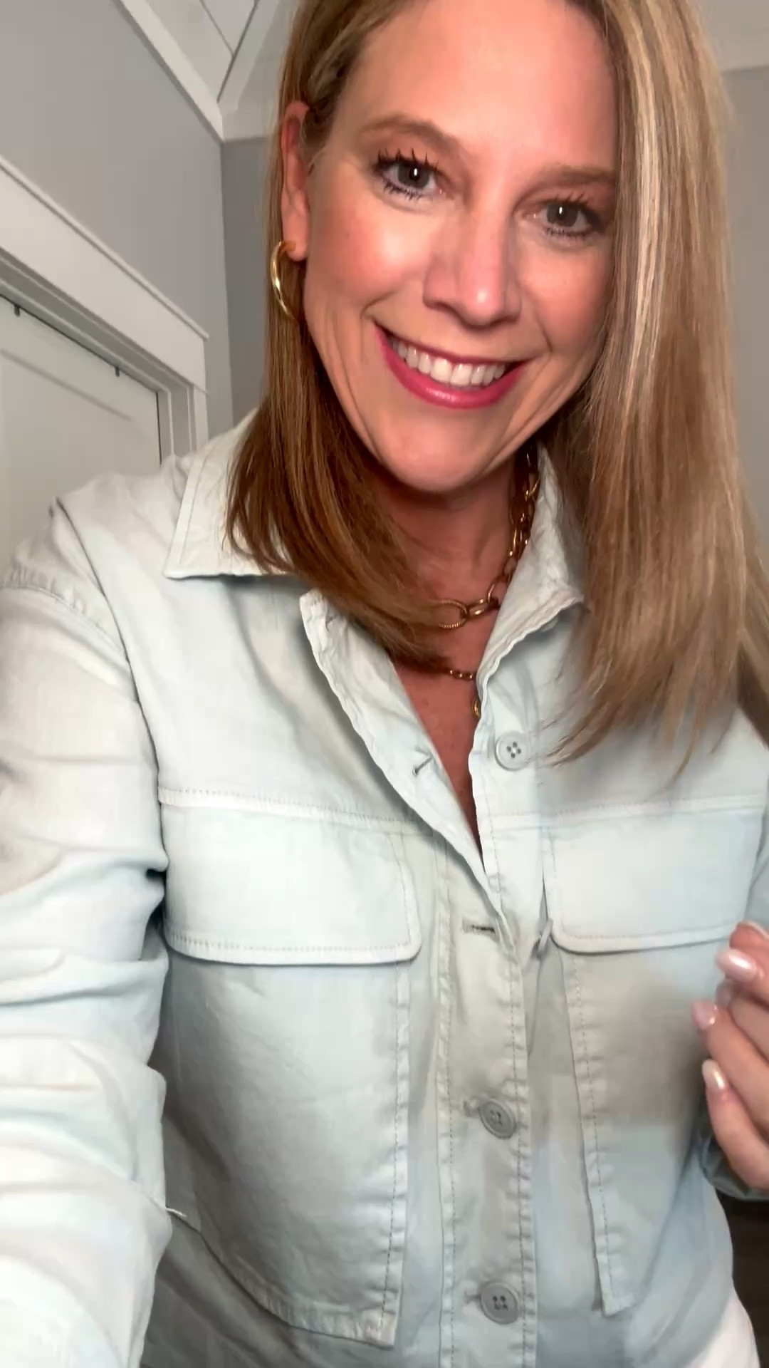Great spring OOTD! Easy to throw on and go and still look put together! 

#LTKdayinmylife #LTKootd #LTKmomlife